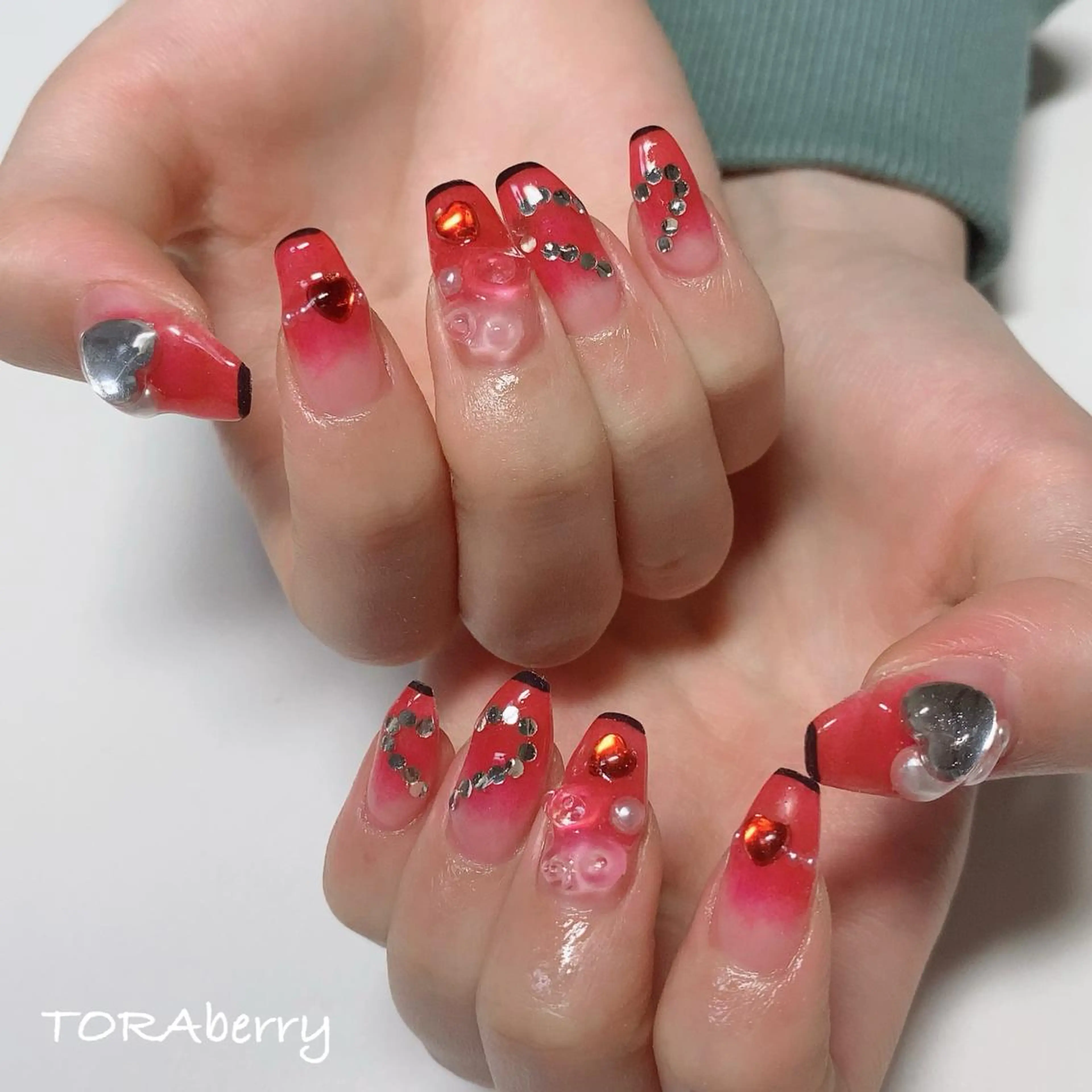 ネイル ネイリスト なつみのネイルデザイン