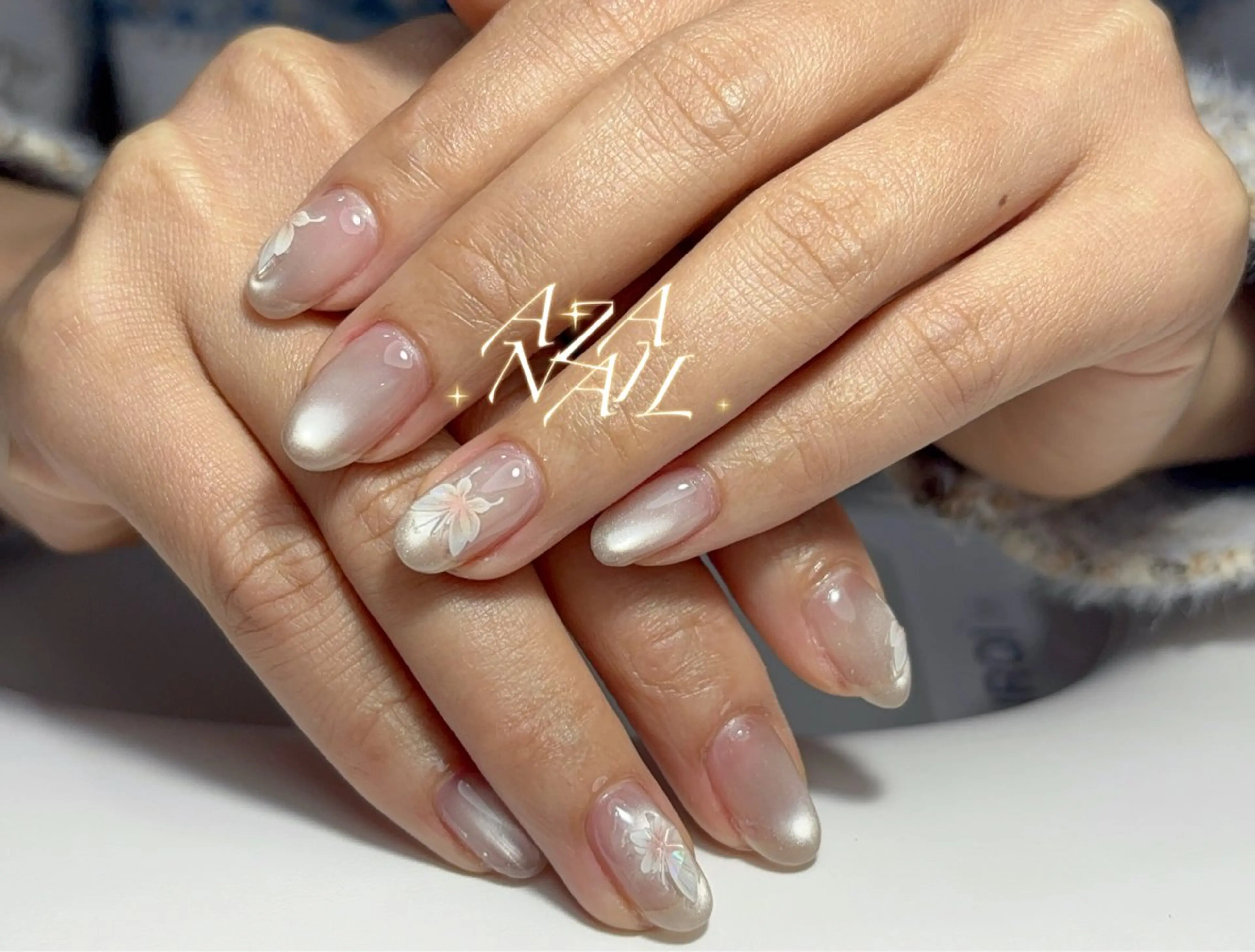 ネイル チークネイル グラデーション マグネットネイル 春ネイル ワンホンネイル AZA NAILROOMのネイルデザイン