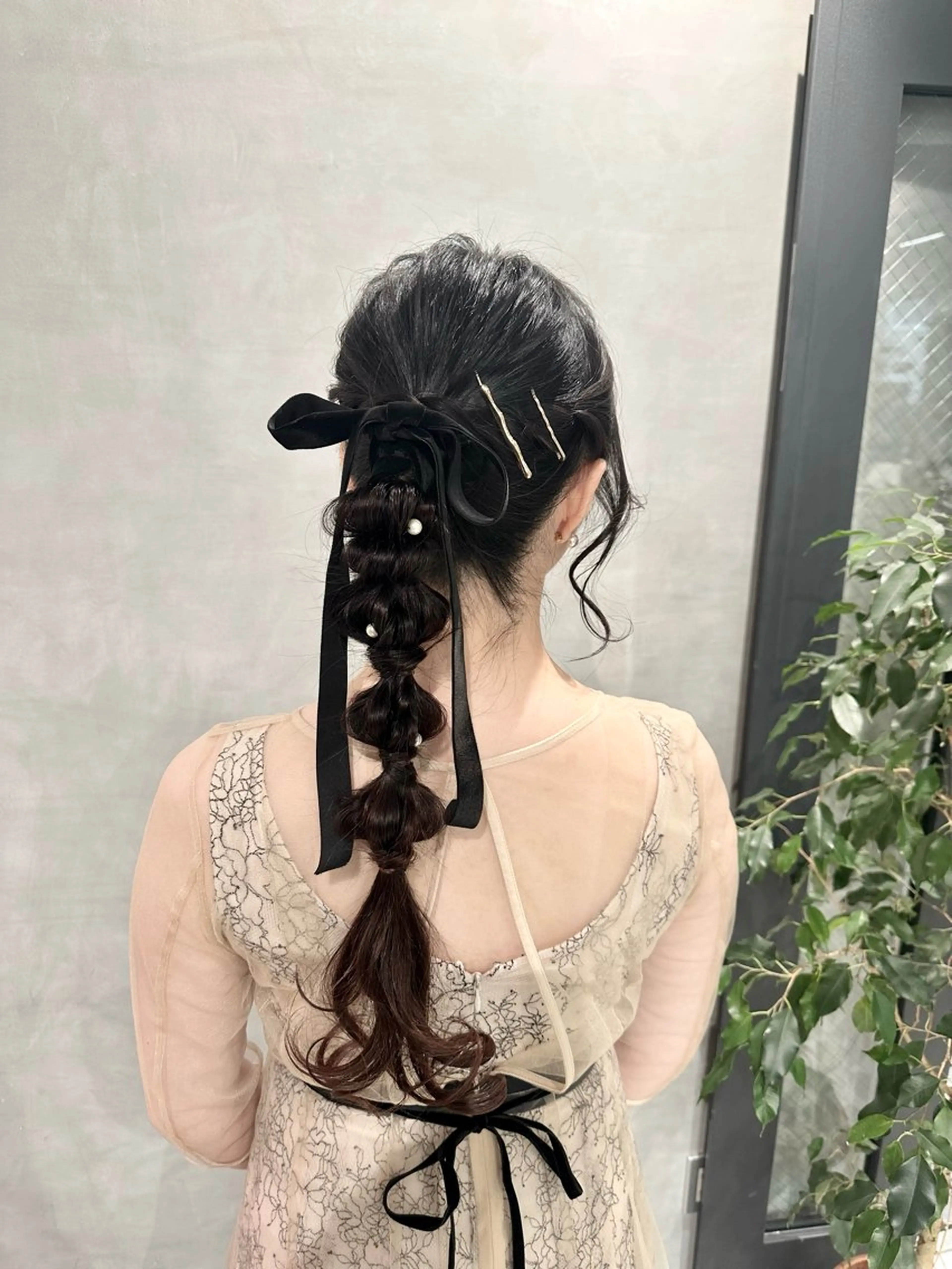 ロング ヘアアレンジ 銀座レイヤーカット ×シースルー前髪のヘアスタイル