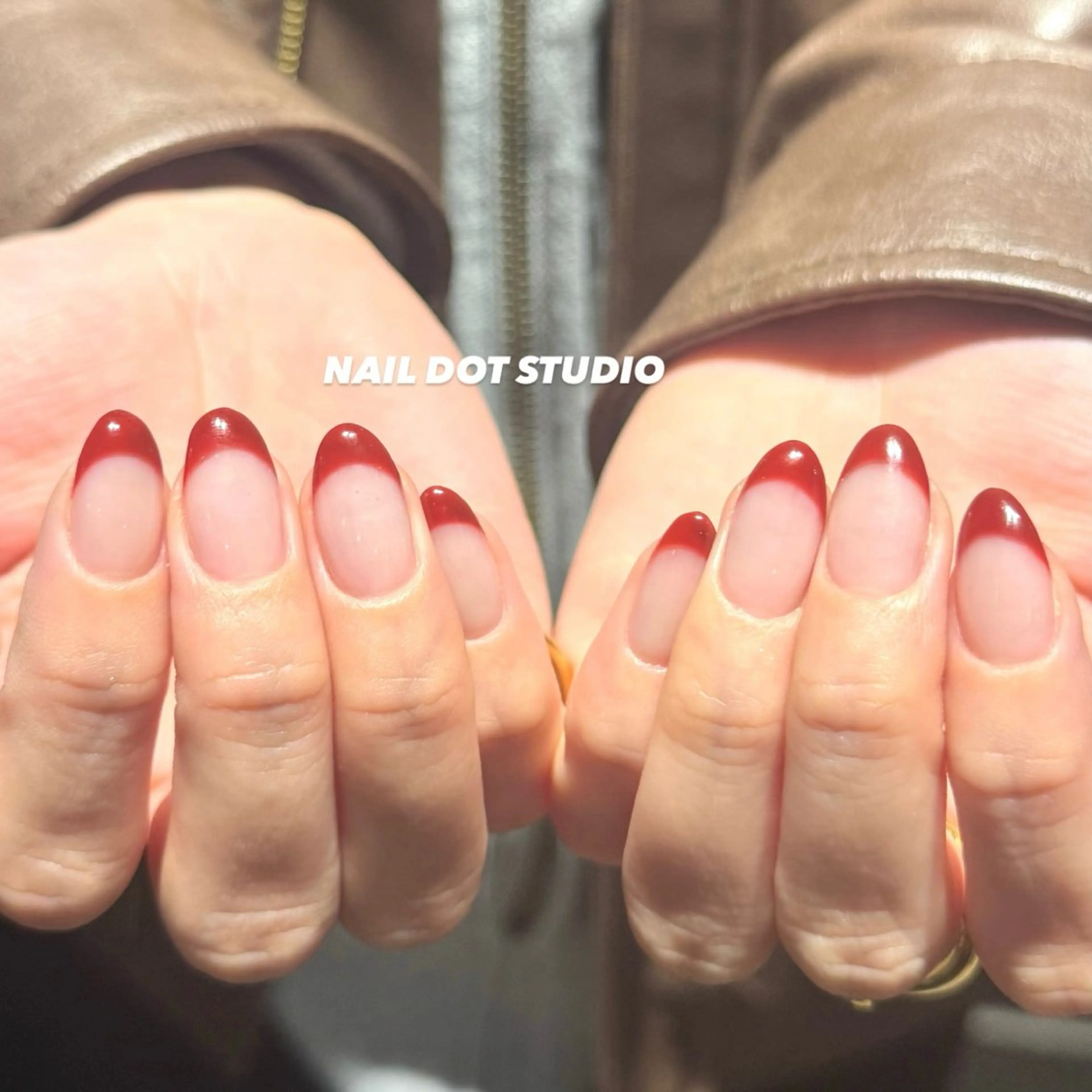 ネイル ハンドネイル NAILDOTSTU DIO SEINAのネイルデザイン
