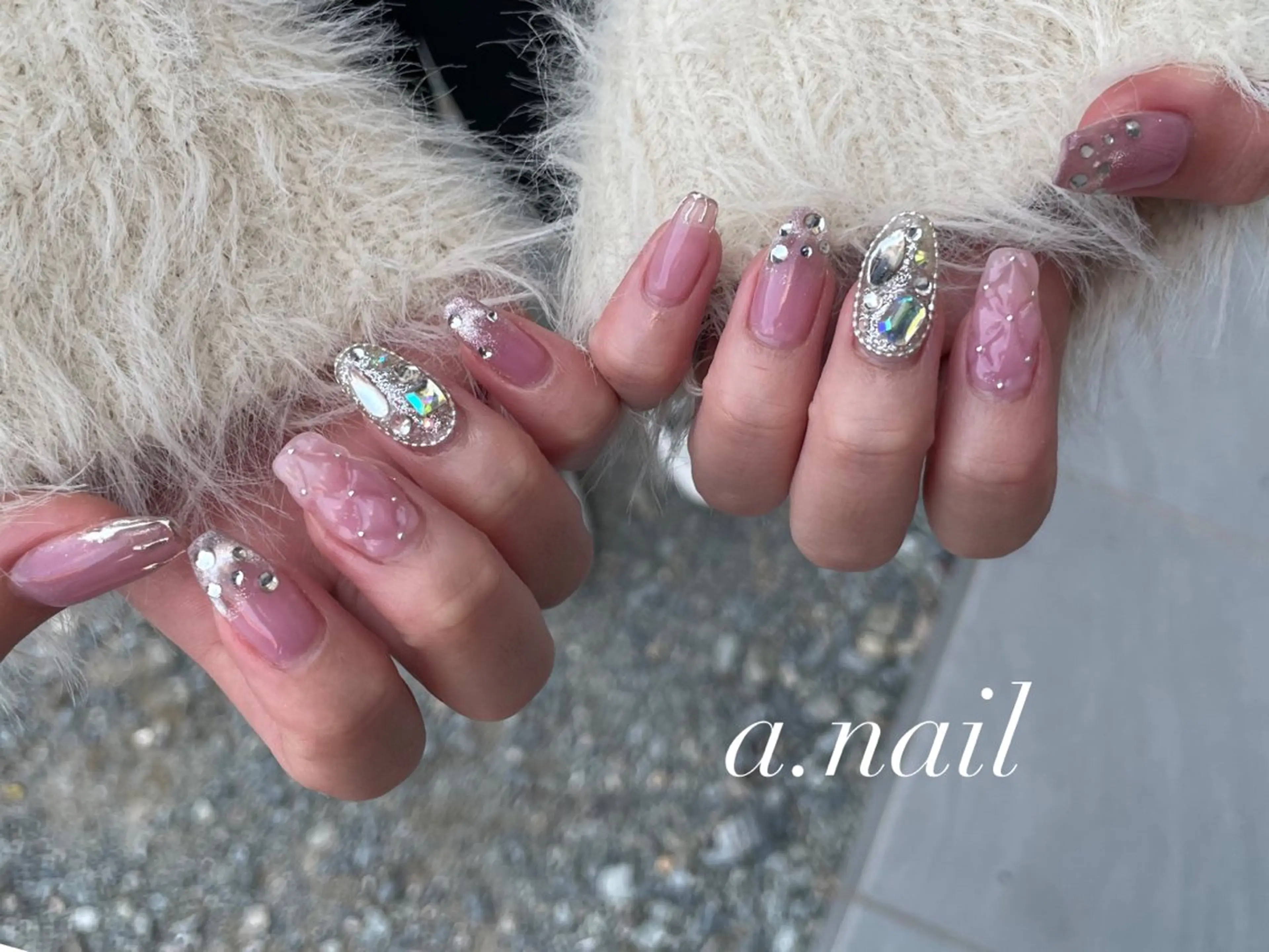 ネイル ハンドネイル 727 nailのネイルデザイン