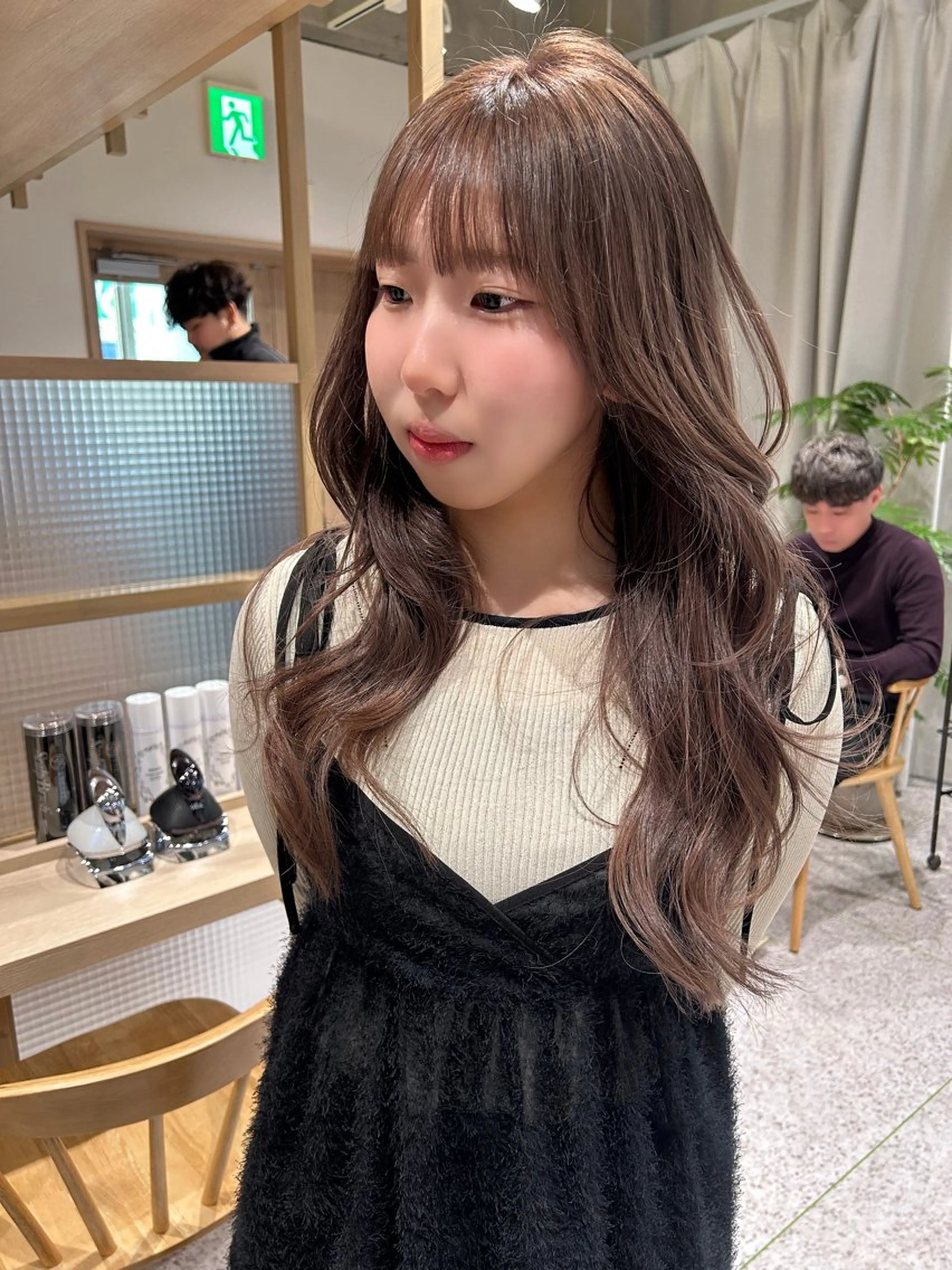 ロング カラー ヘアアレンジ ヘアカラー トレンドlayer cut💐mihoのヘアスタイル