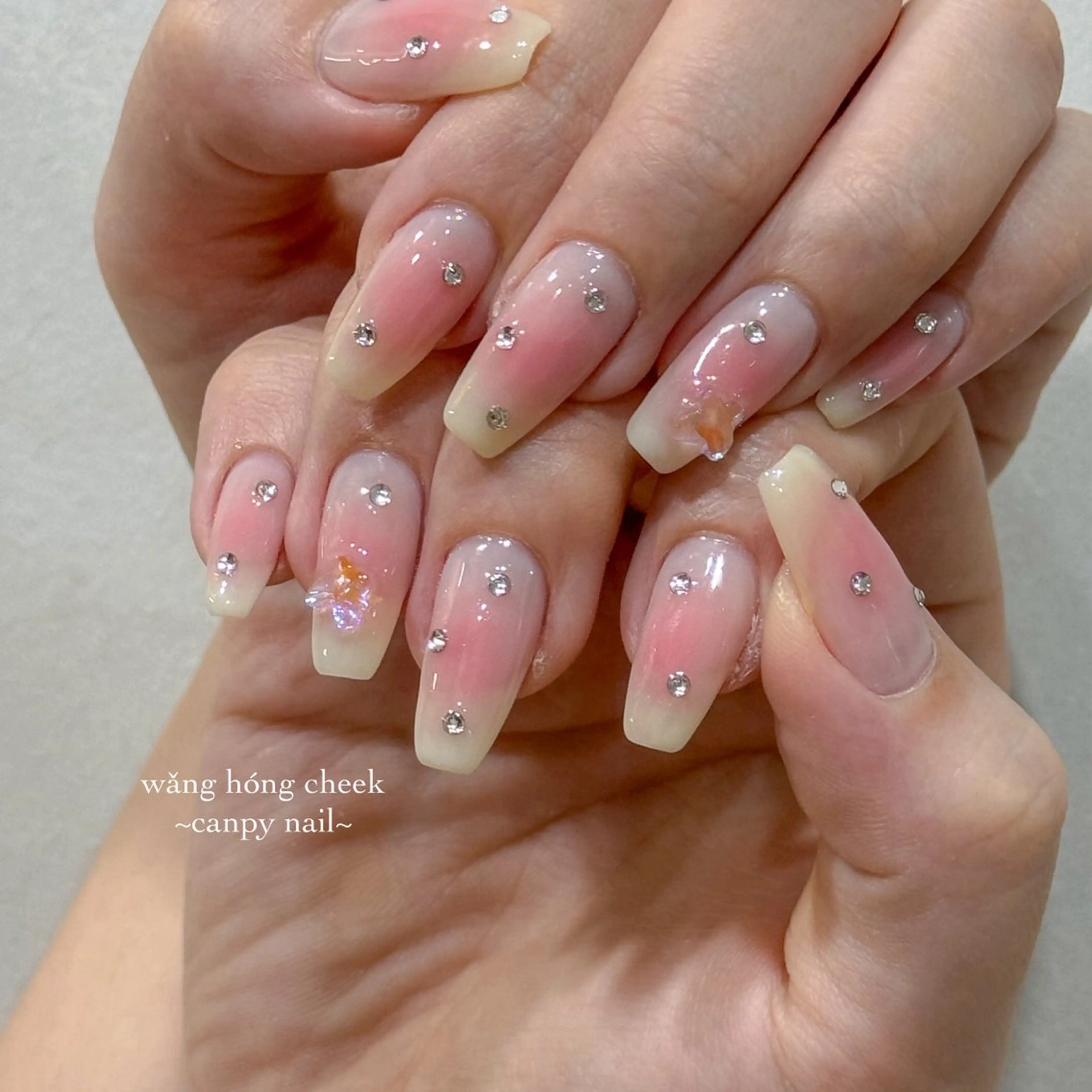ネイル ハンドネイル 韓国ネイル/ワンホン ネイル🎀表参道3分のネイルデザイン