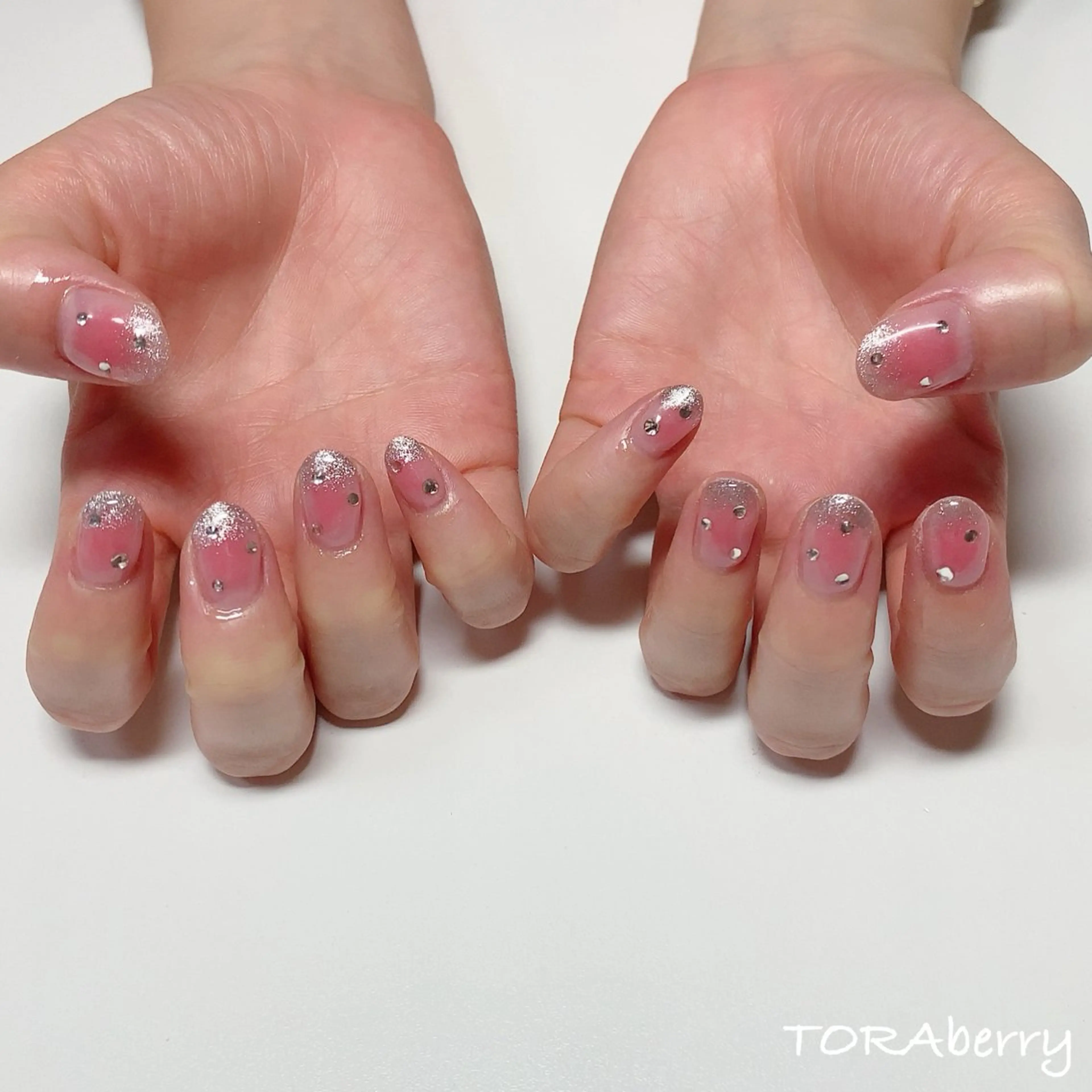 ネイル ネイリスト なつみのネイルデザイン