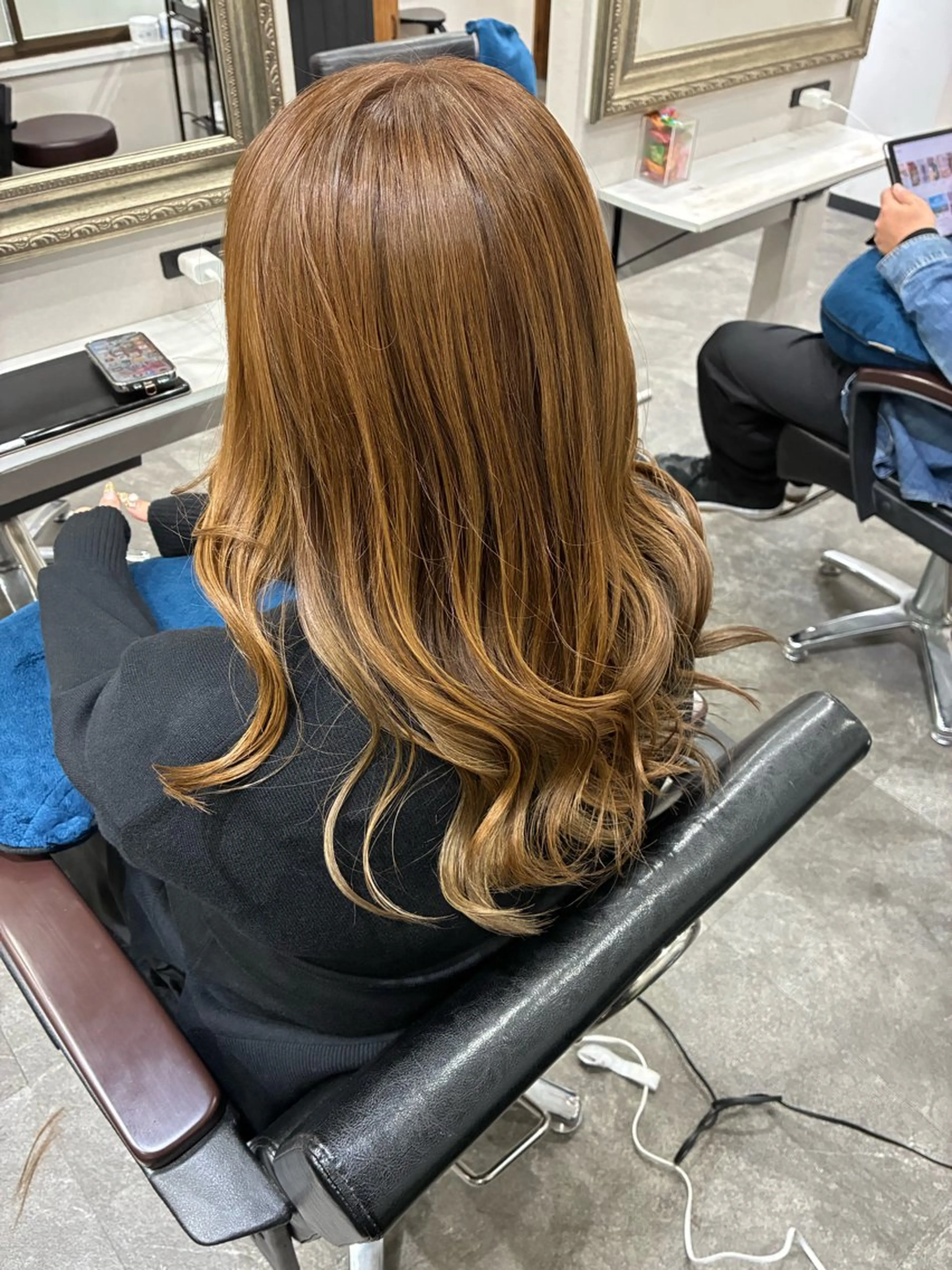 ロング カット ヘアカラー トリートメント 五十嵐 満梨奈のヘアスタイル