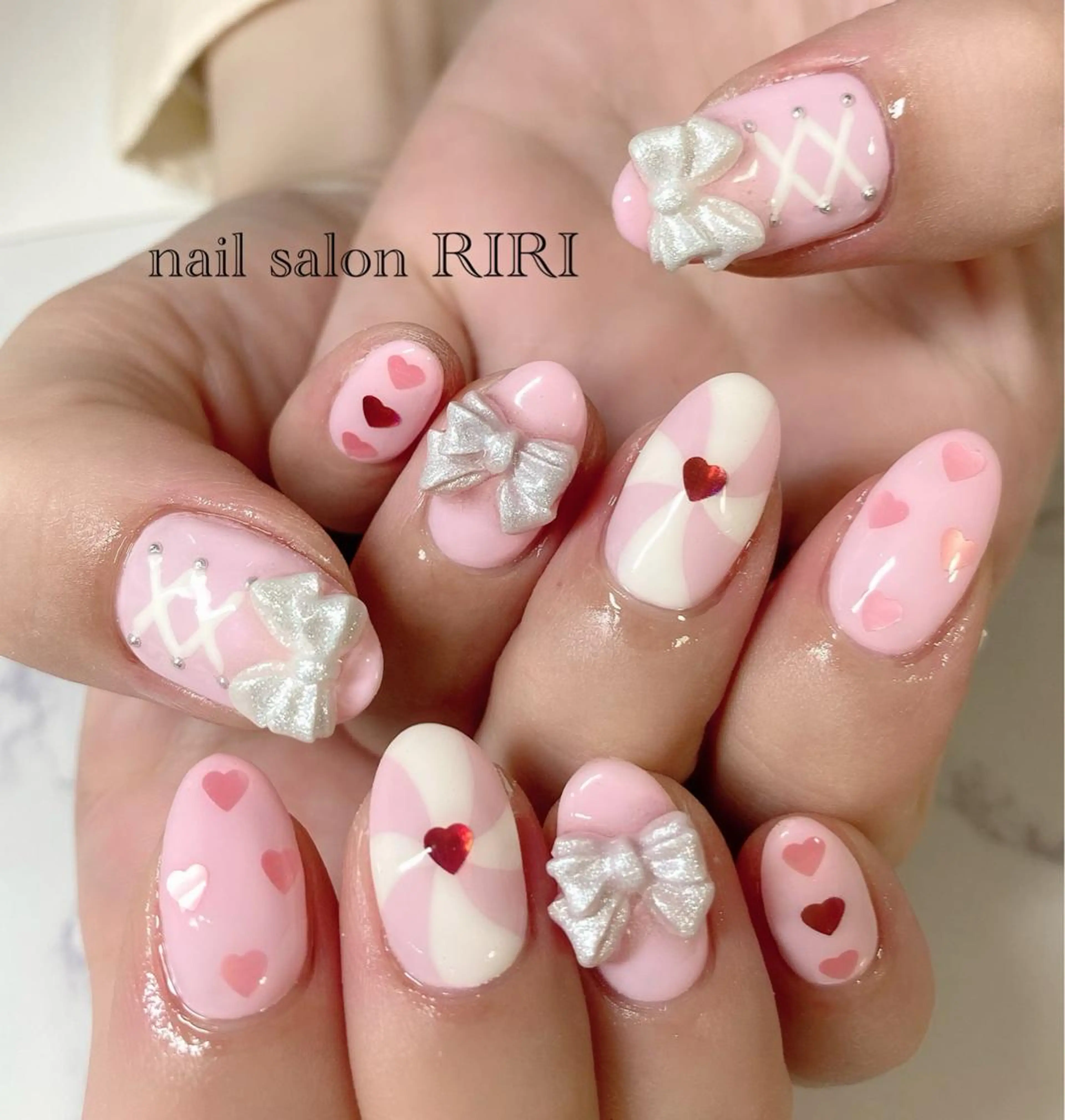 ネイル ガーリー RIRI リリのネイルデザイン