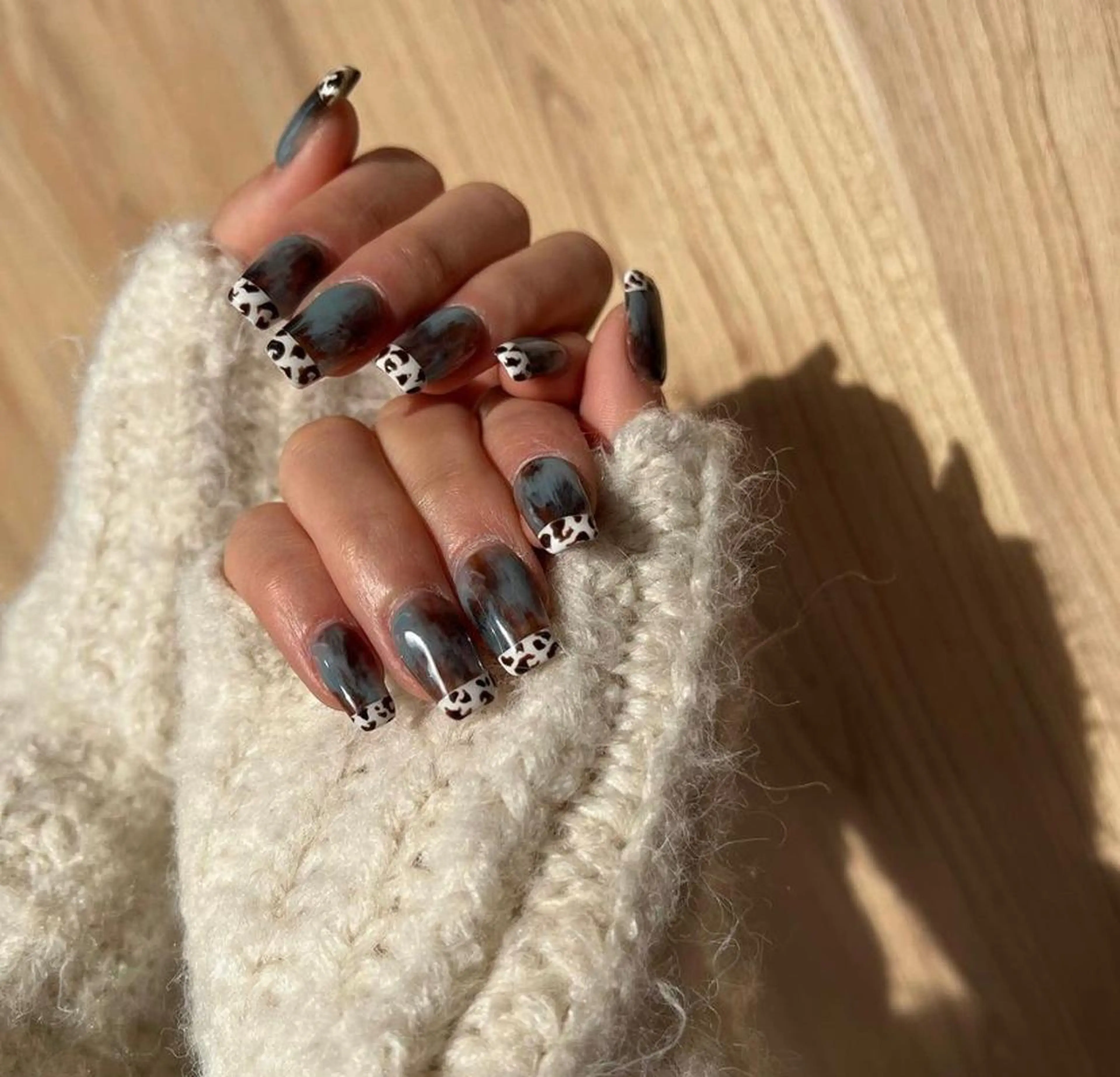 ネイル 持ち込み ニュアンスネイル Charme. NOBUKOのネイルデザイン