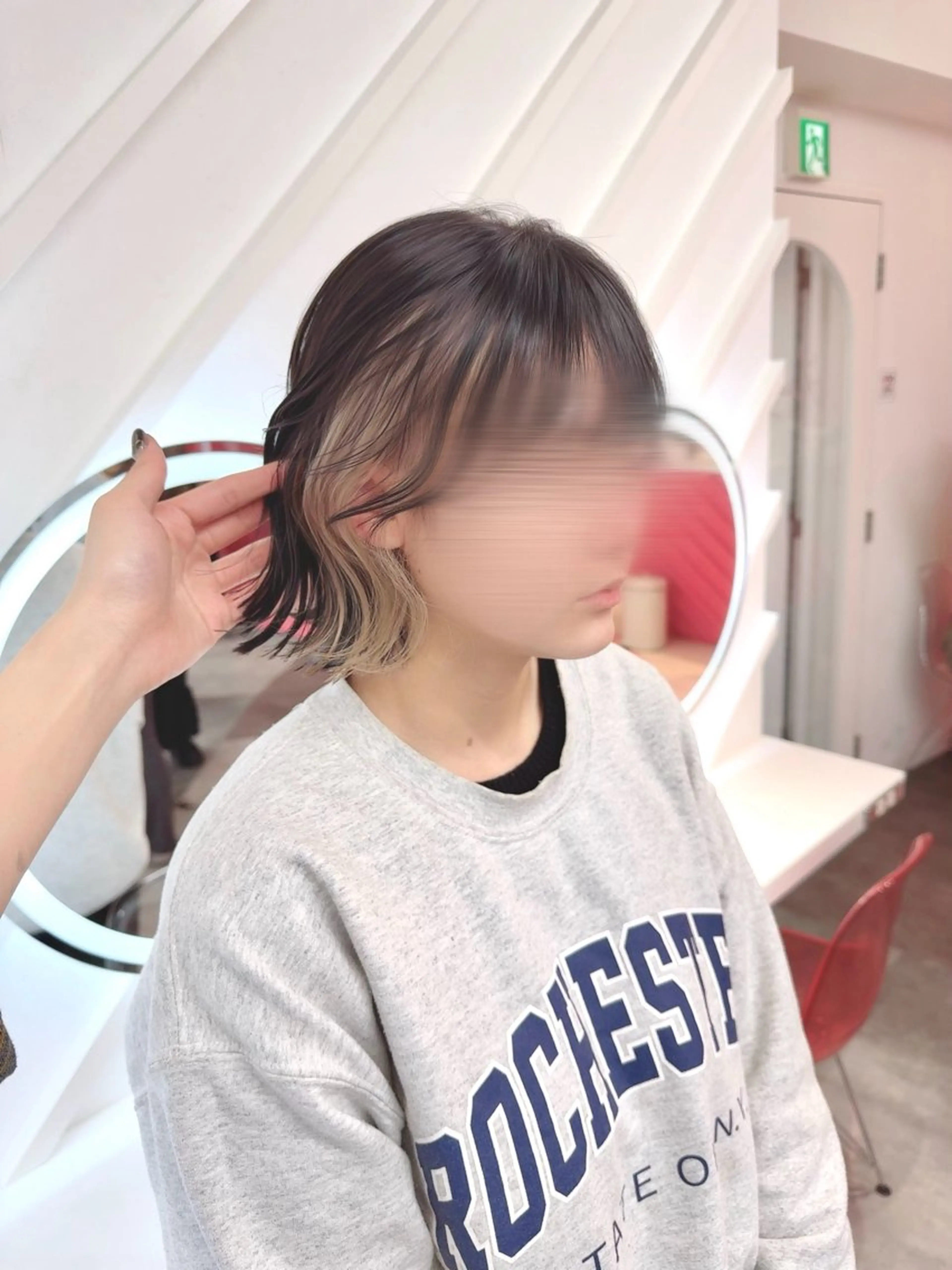 ショート カラー カット ヘアカラー トリートメント 莉乃/縮毛矯正/髪質 改善/艶カラーのヘアスタイル