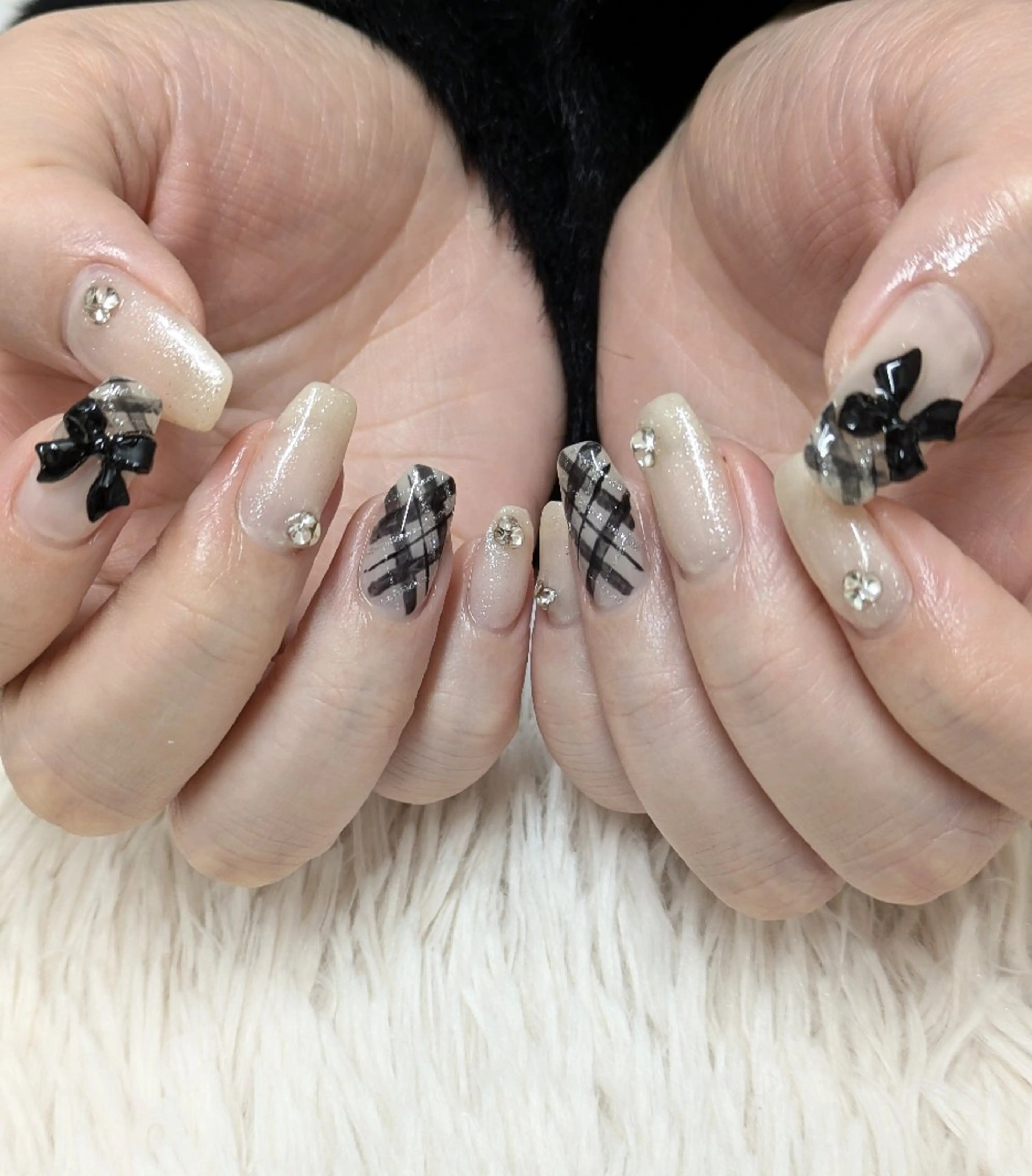 ネイル ハンドネイル 會田 瑠衣のネイルデザイン