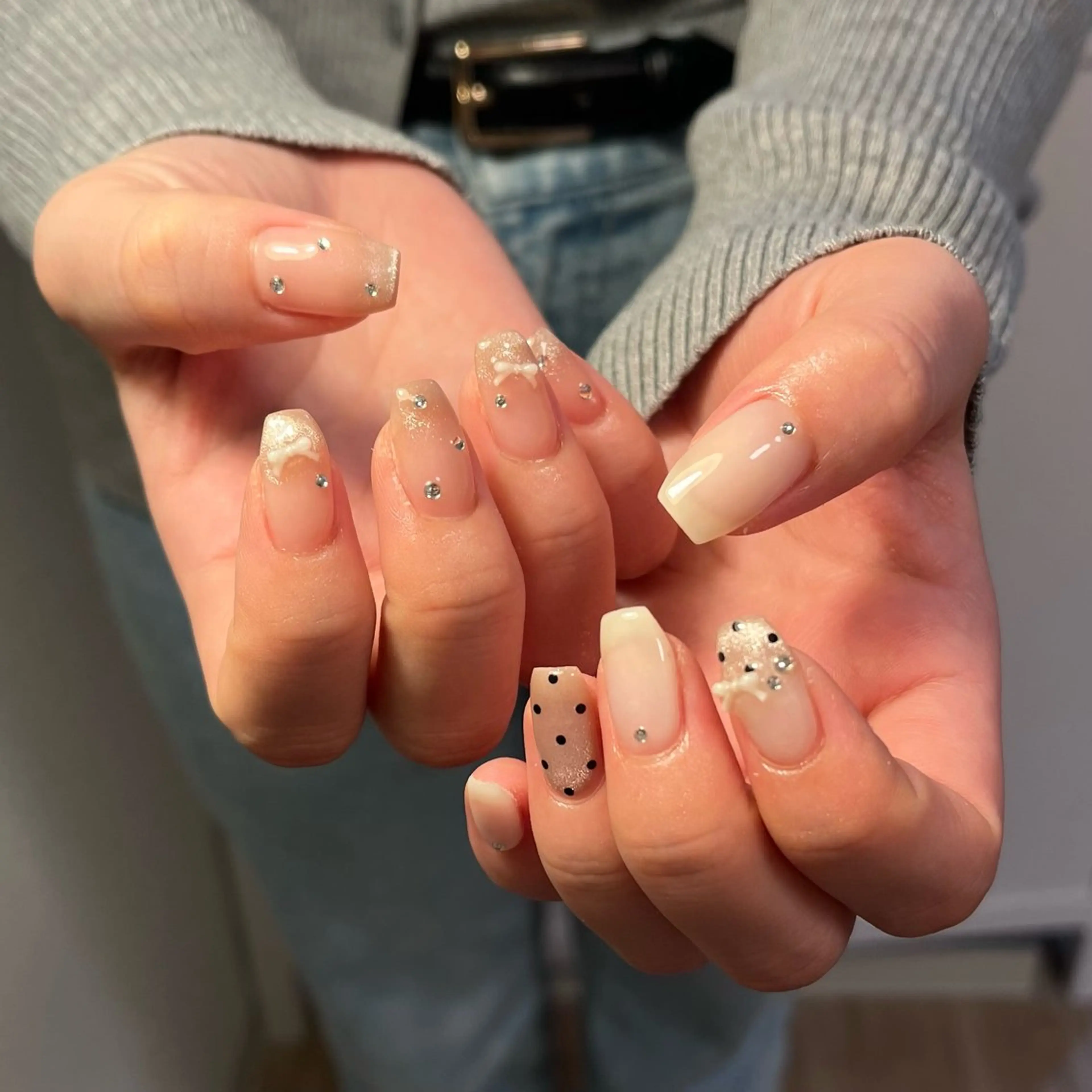 ネイル ハンドネイル フットネイル neroria nailのネイルデザイン