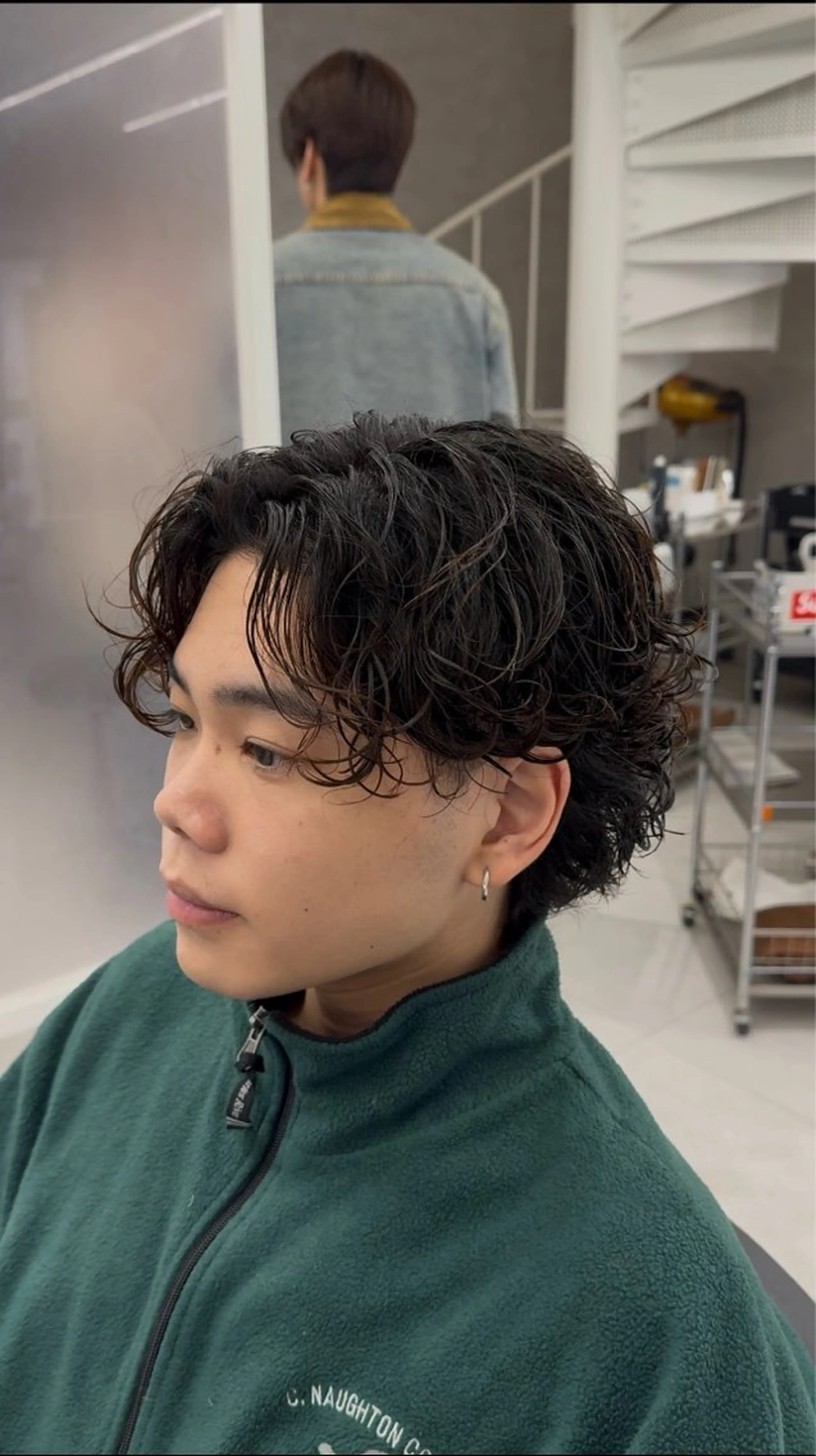 ミディアム パーマ ミディアムパーマ カット パーマ 郷田悠太/シャドウ 波巻き/スペインのヘアスタイル