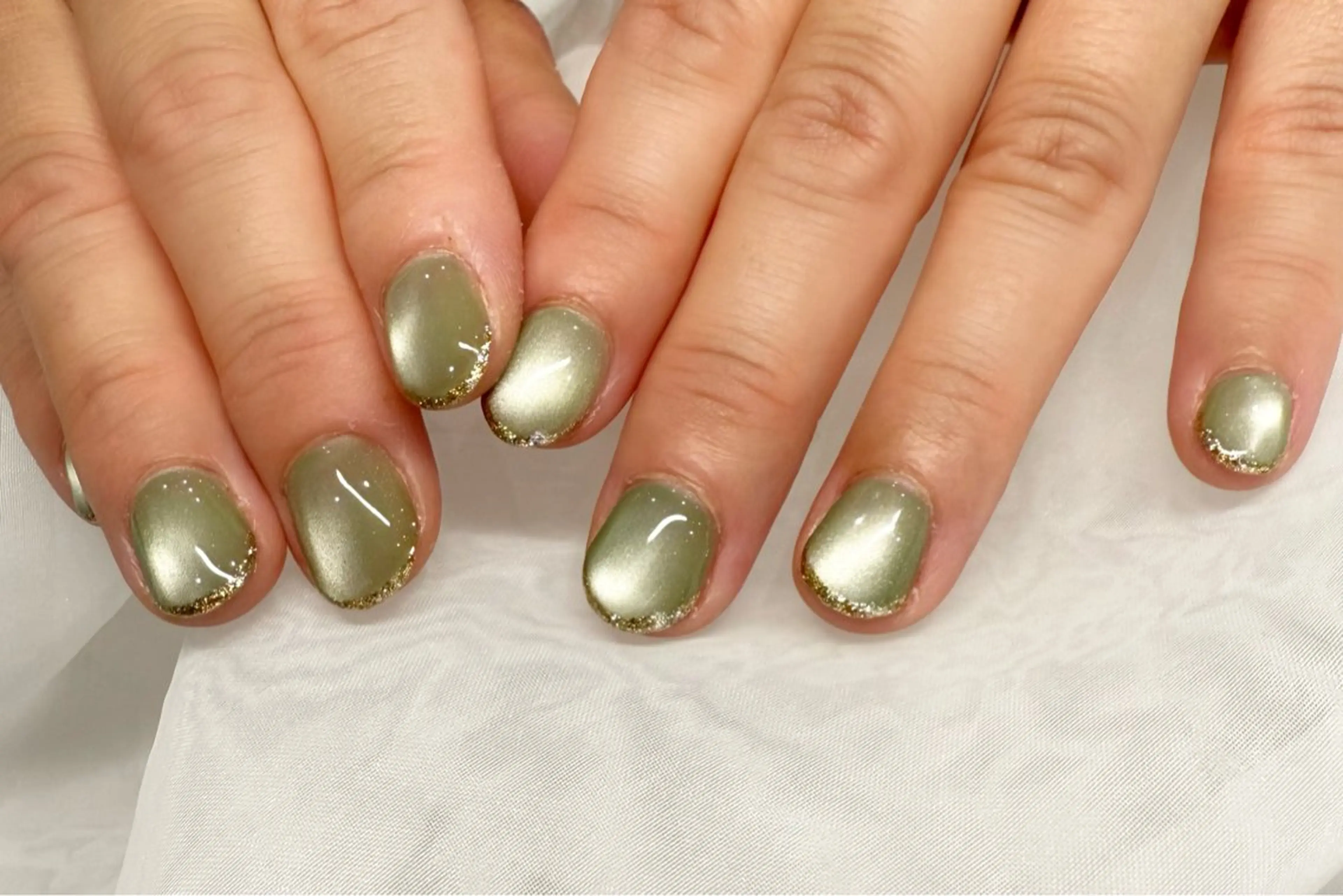 ネイル マグネットネイル ハンドネイル CarinaNail Chieのネイルデザイン