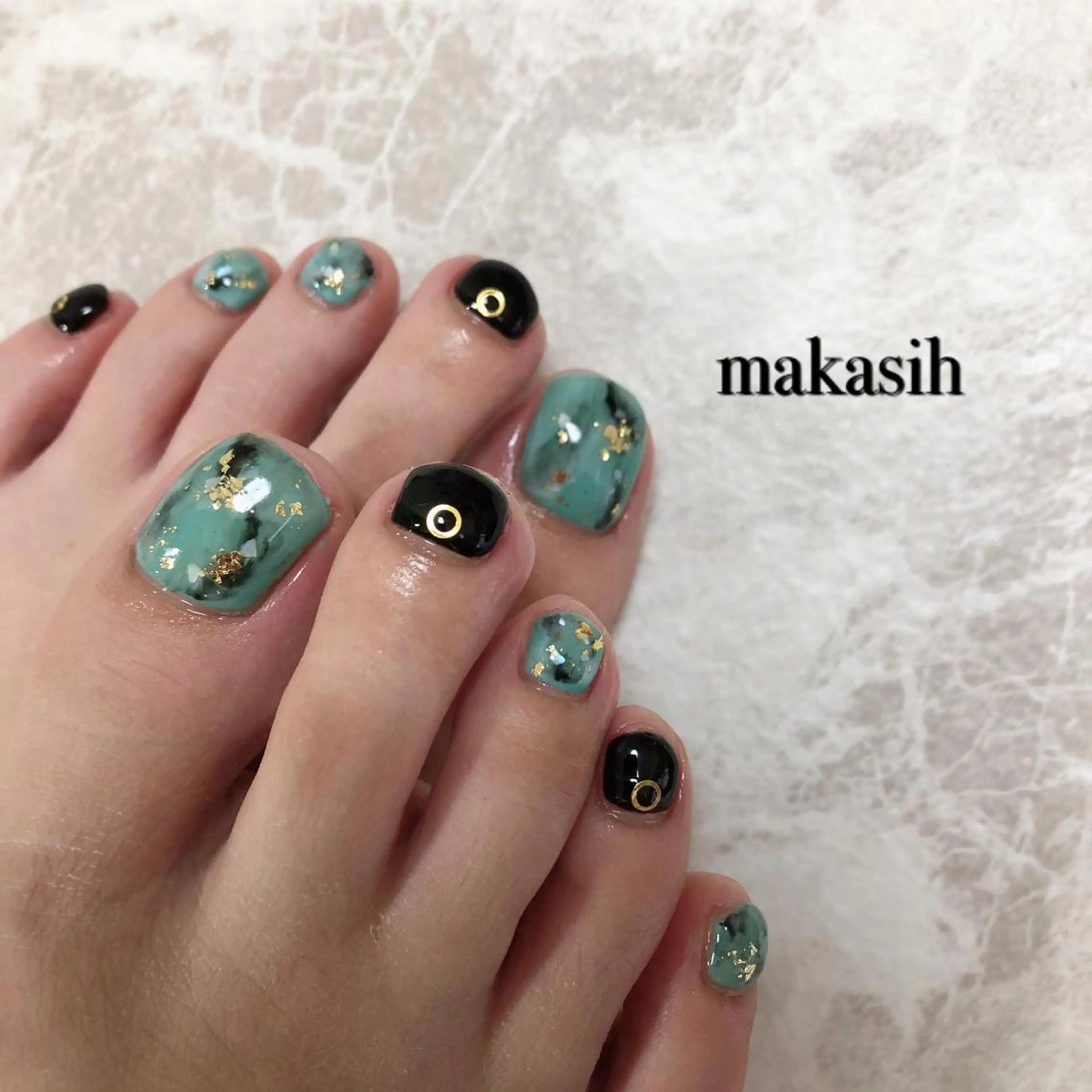 ネイル ブルー フットネイル ニュアンスネイル 濱田 美菜子のエステ・リラクイメージ