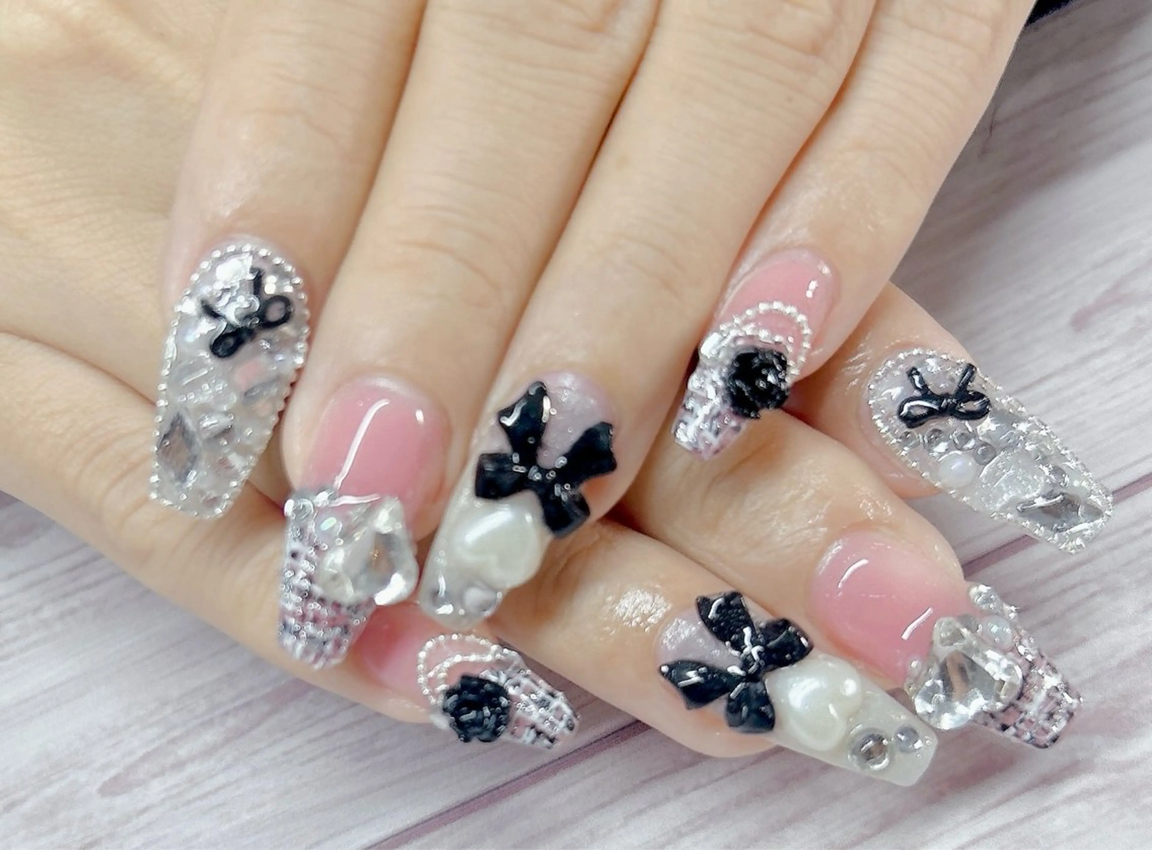 ネイル 長さ出し ネイルチップ MYu Beauty Salon YURIのネイルデザイン