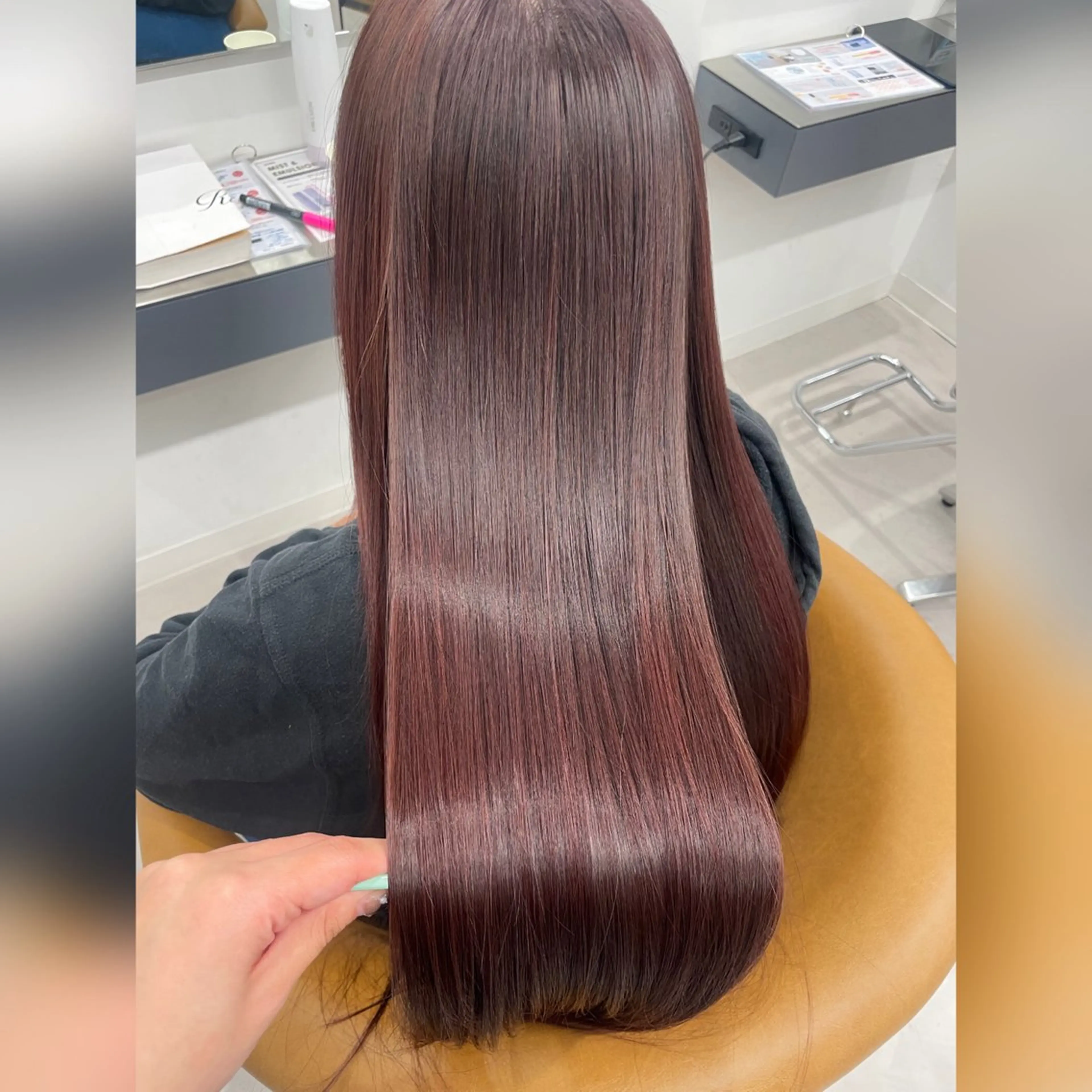 ロング 艶髪/縮毛矯正美容師 🧸YUZU🤍のヘアスタイル