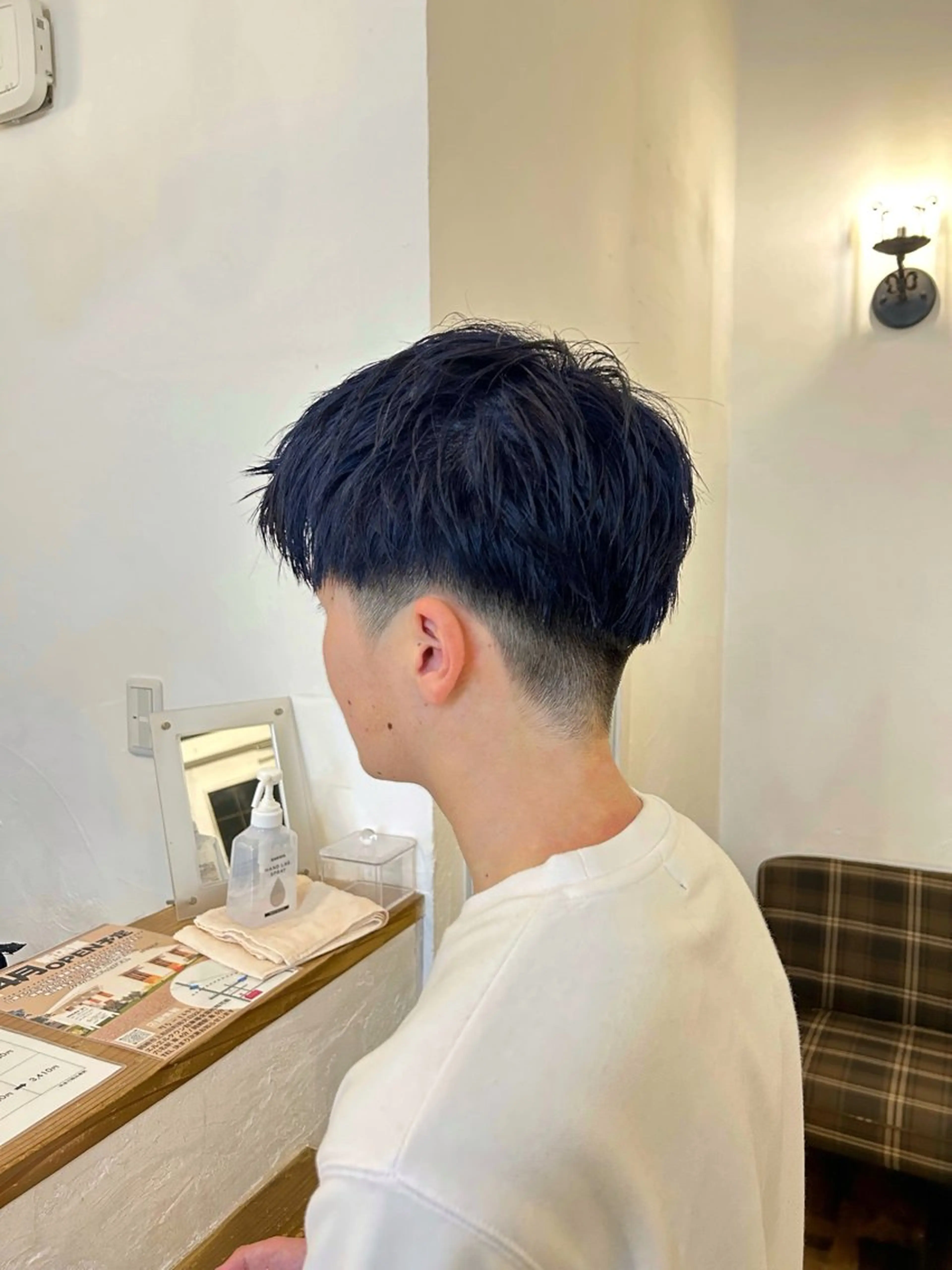 ショート カラー メンズ 黒髪 ブルーカラー ブルーブラック ダブルカラー 卒業式のヘアスタイル 水谷 優華のヘアスタイル