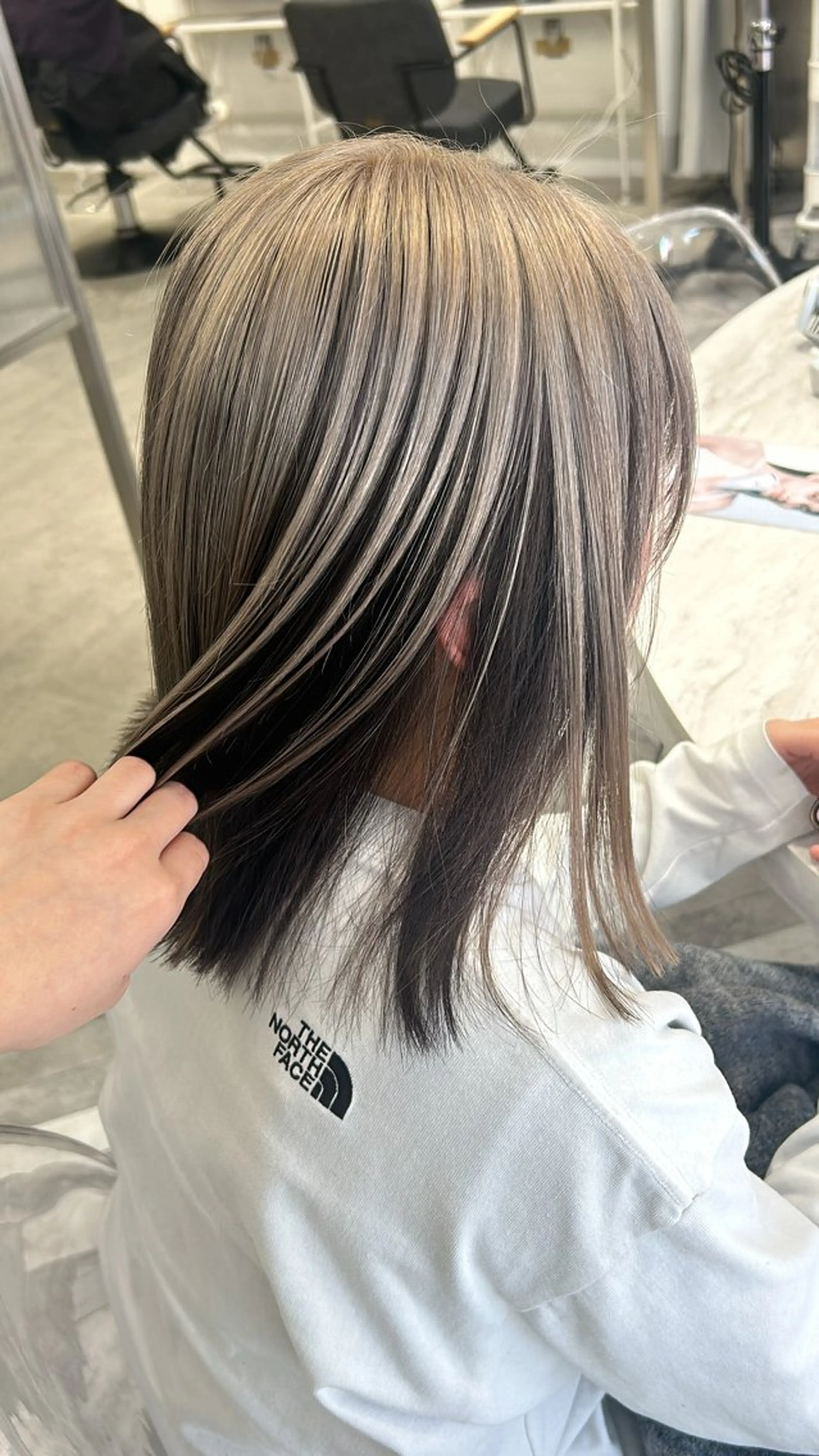 セミロング カラー カット ヘアカラー 透明感ツヤカラー/ アイリスト/ゆきなのマツエク・マツパデザイン