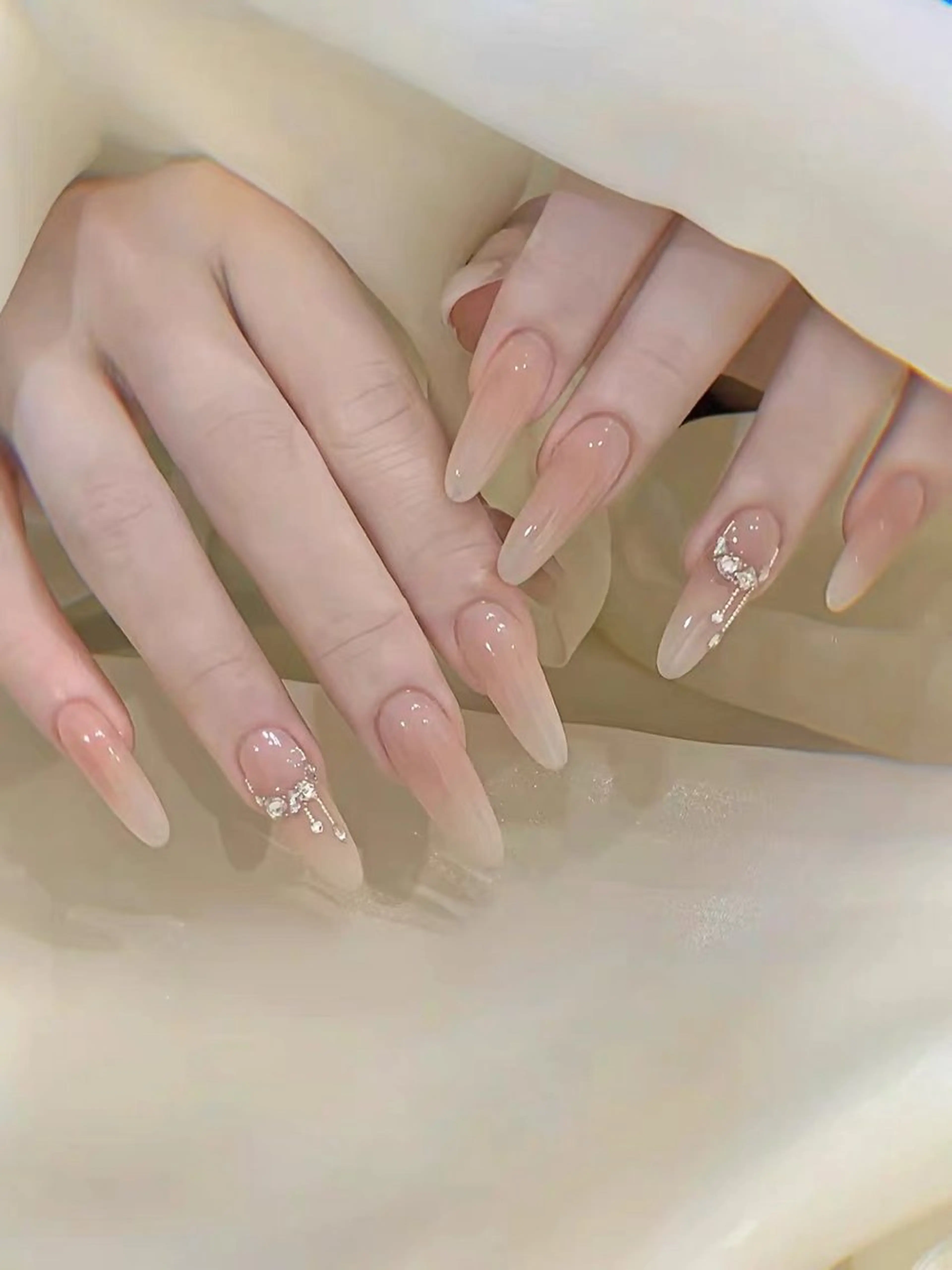 ネイル 菲菲ネイルサロン所属・FF フィフィネイルサロンのネイルデザイン