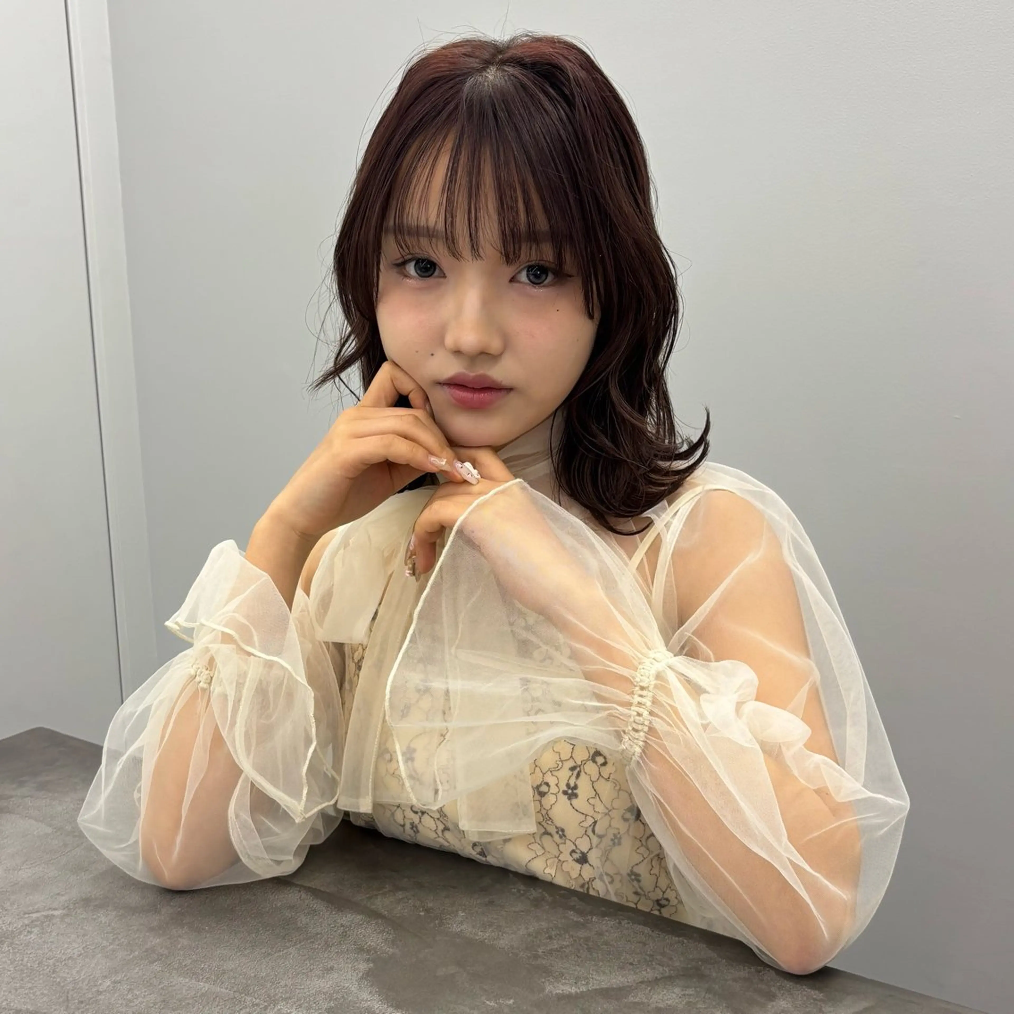 ミディアム カット ヘアカラー MAI ROCCO3rdのヘアスタイル