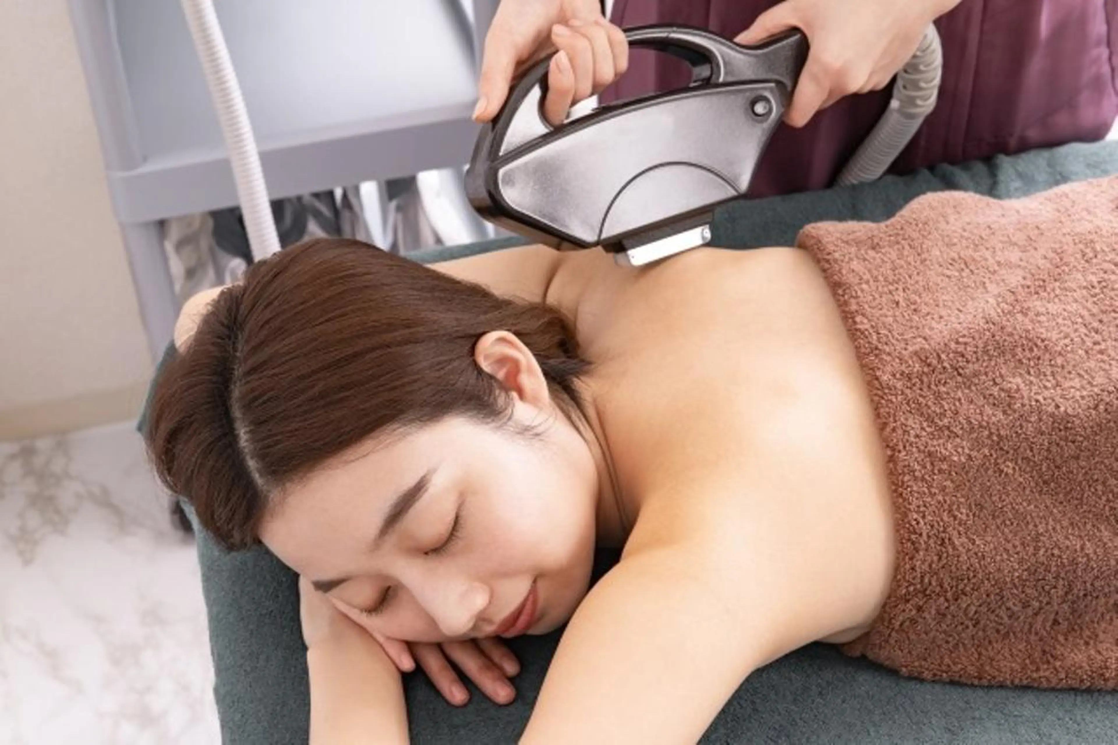 ⭐︎女性限定／ご新規様⭐︎全身脱毛(vio含む)※顔無し※の写真