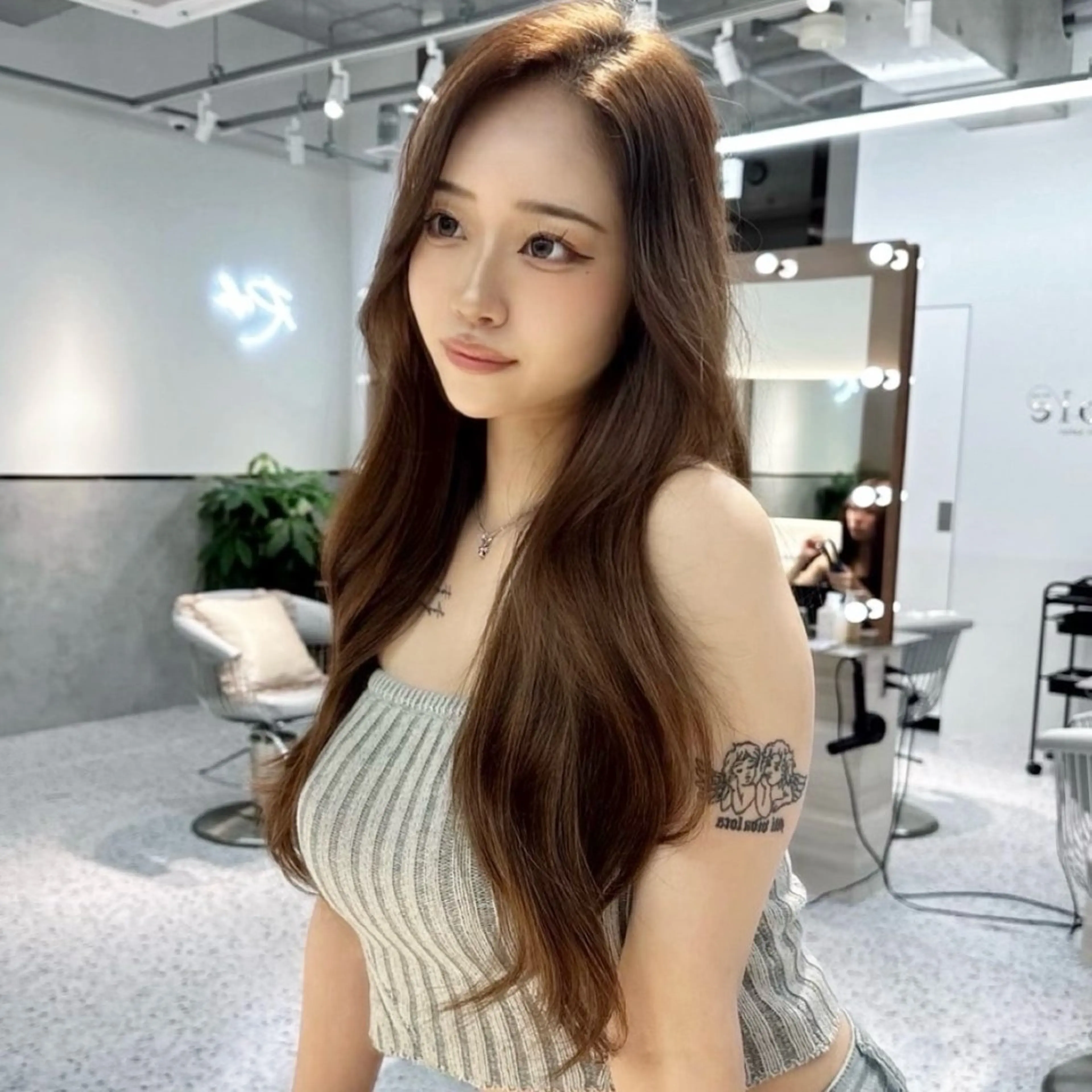 ロング トリートメント ヘアカラー トリートメント 🌟髪質改善/縮毛 矯正/横山一誠🌟のヘアスタイル