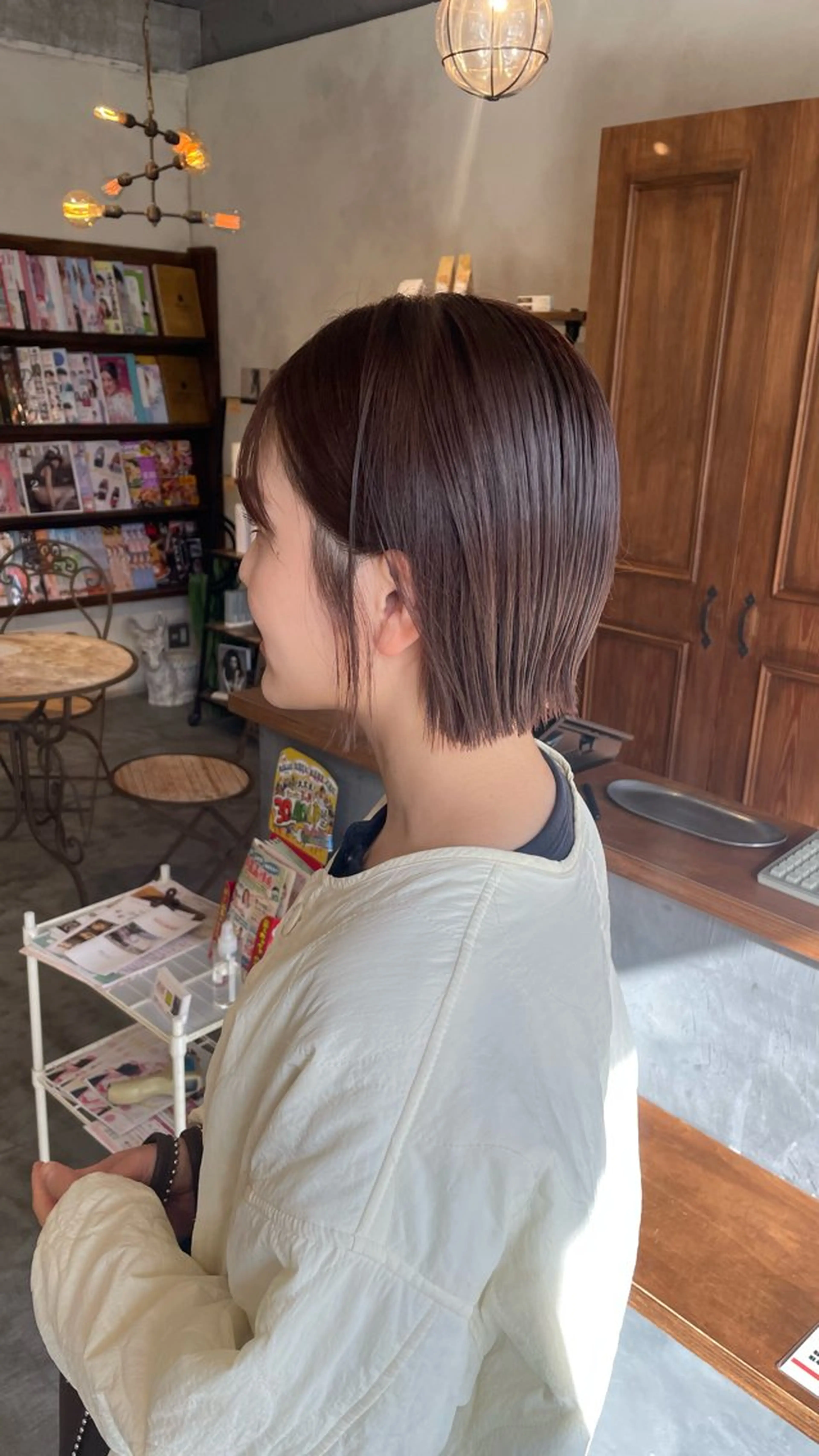 ショート カラー ブリーチ ブラウンカラー ブリーチなしカラー ピンクカラー ピンクブラウン { door } Kawasakiのヘアスタイル
