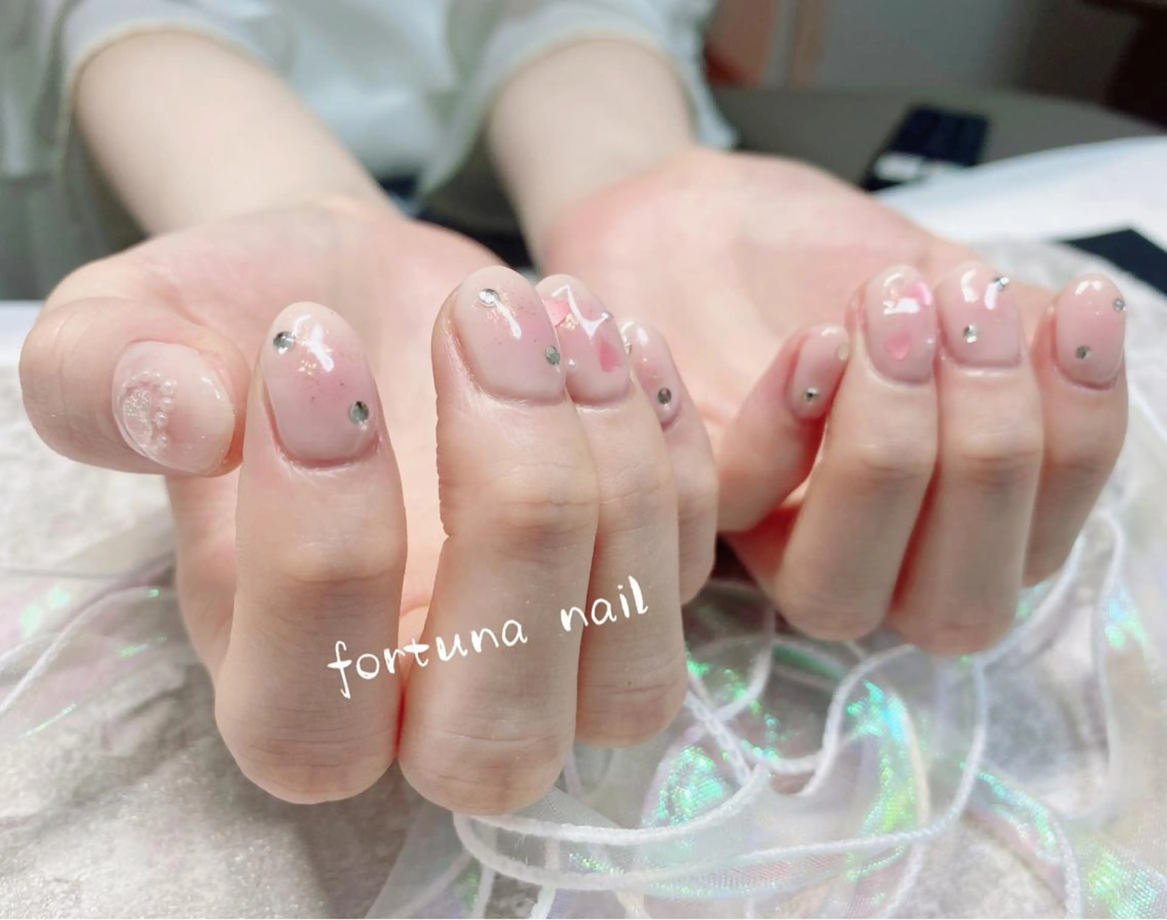 ネイル ハンドネイル ハンドケア Nail •Head スパFortunaのネイルデザイン