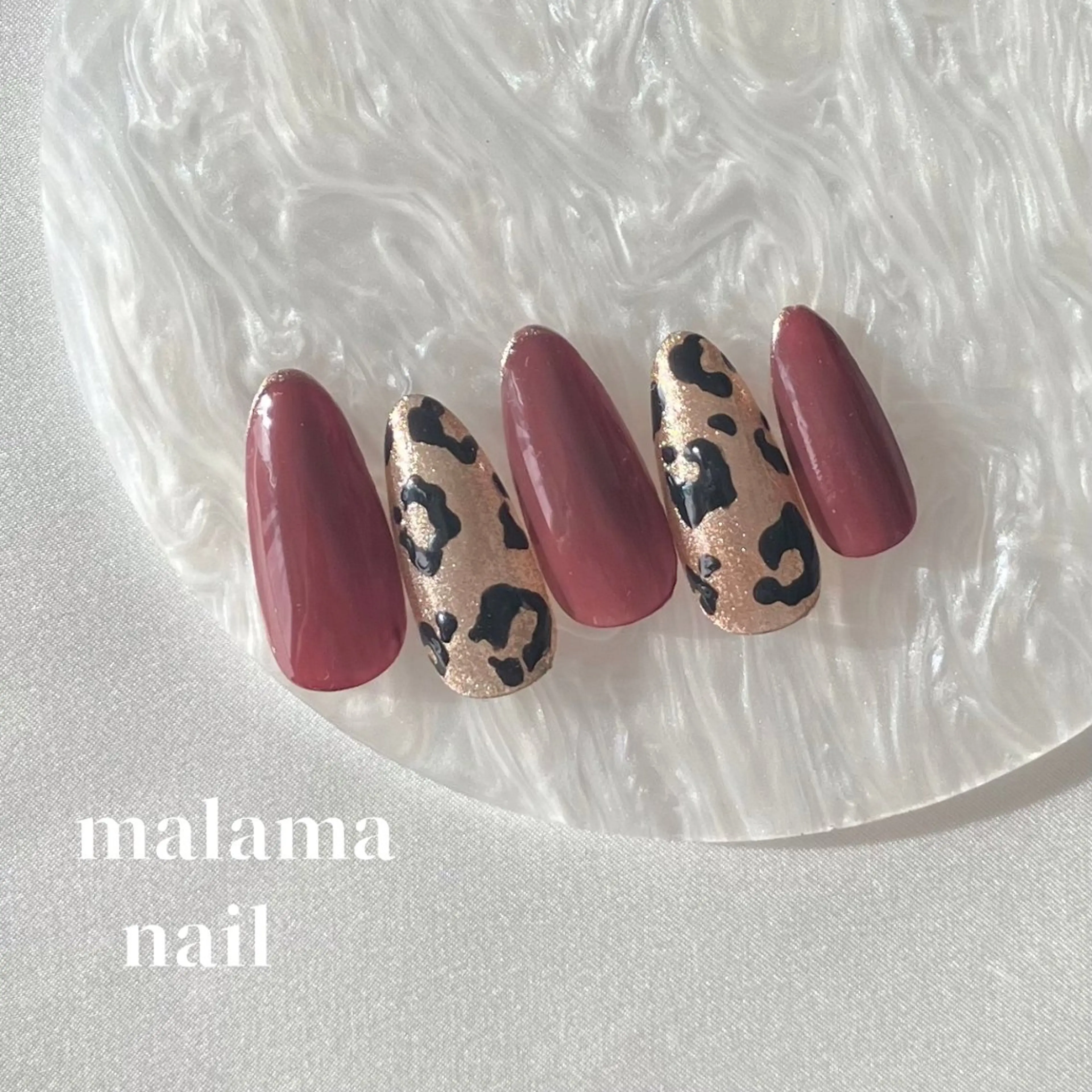 ネイル MALAMA NAILのネイルデザイン