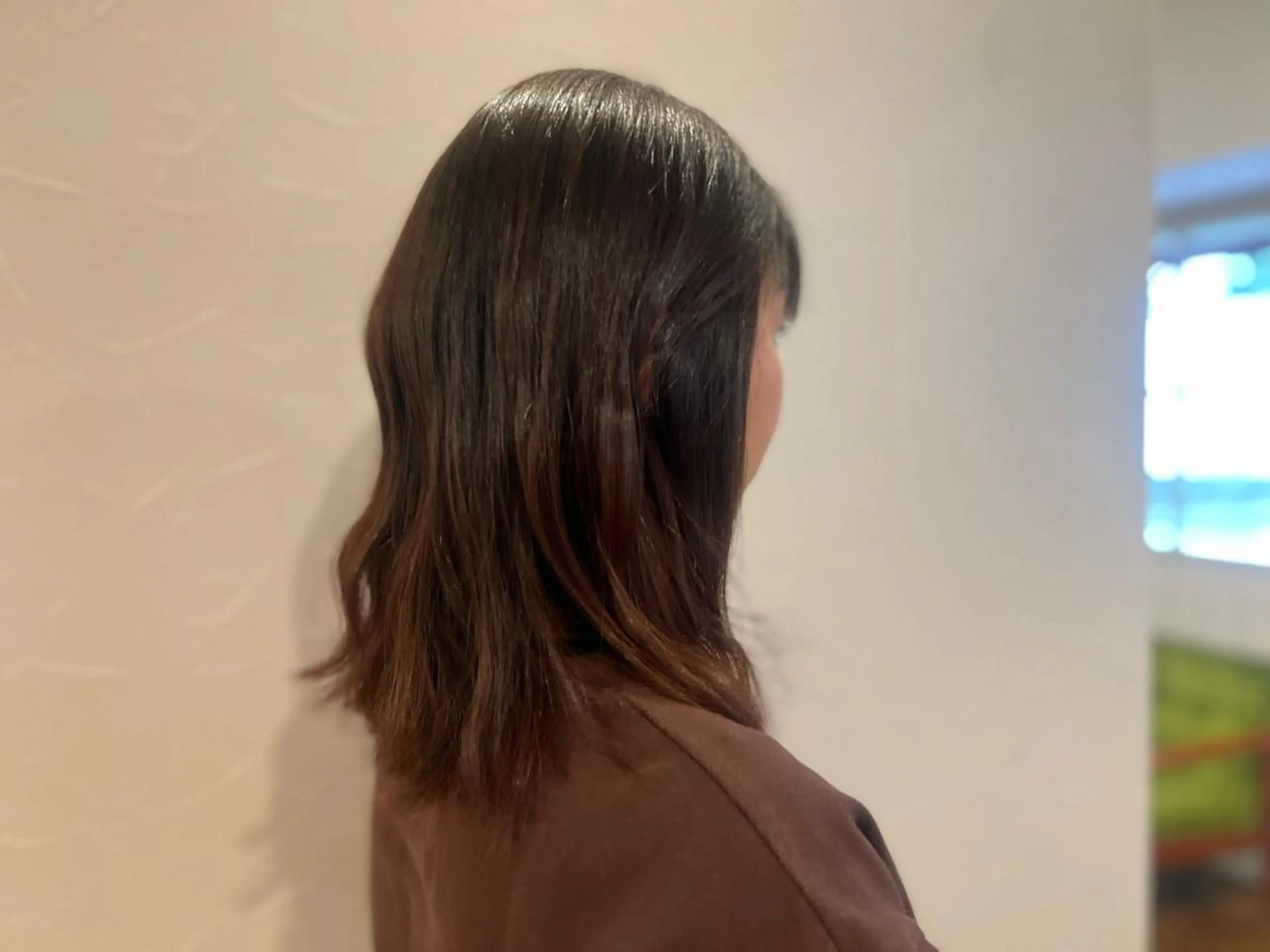 セミロング 馬場 麻奈美のヘアスタイル