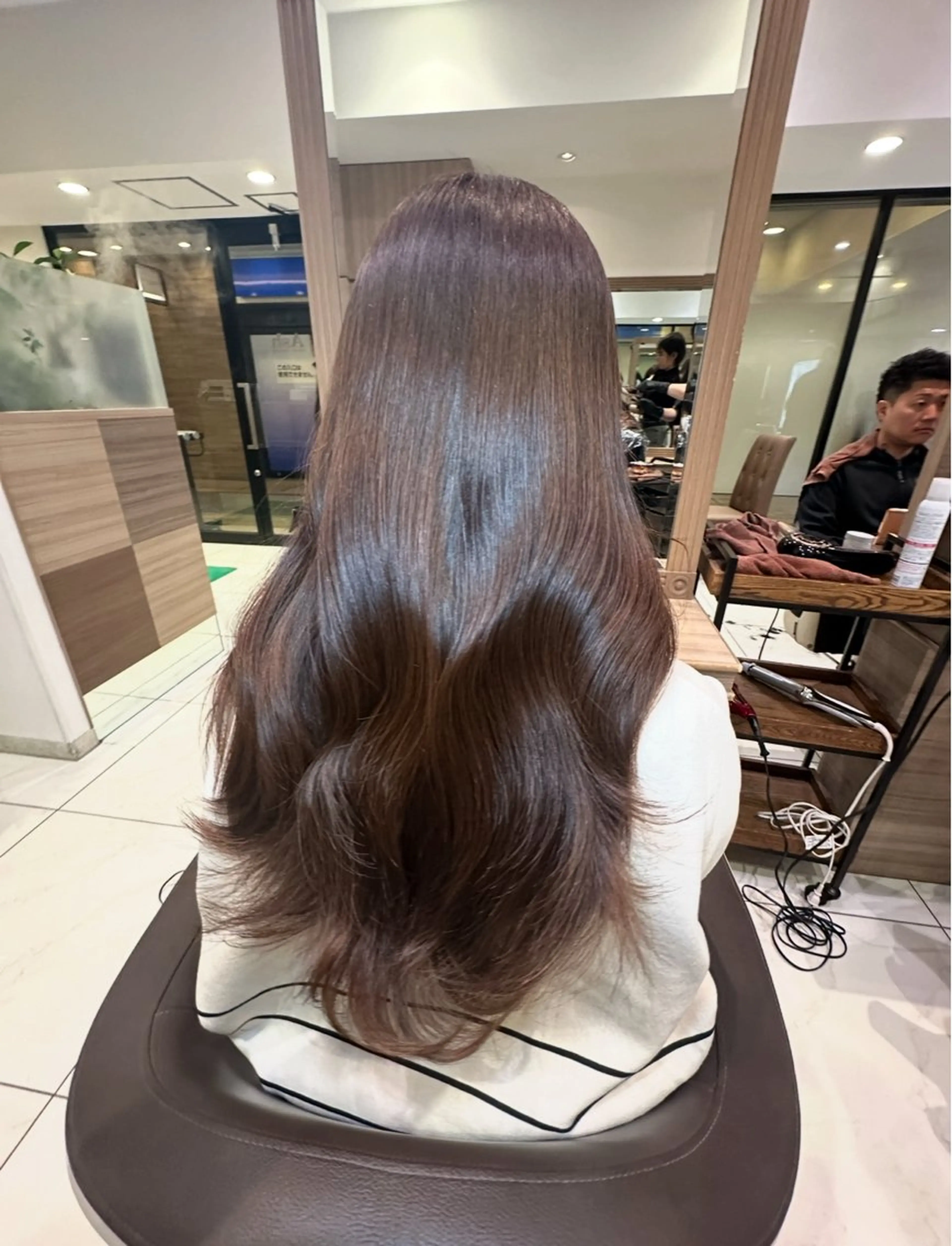 ロング 韓国 ブリーチ無し Wカラー💗夢果💗のヘアスタイル