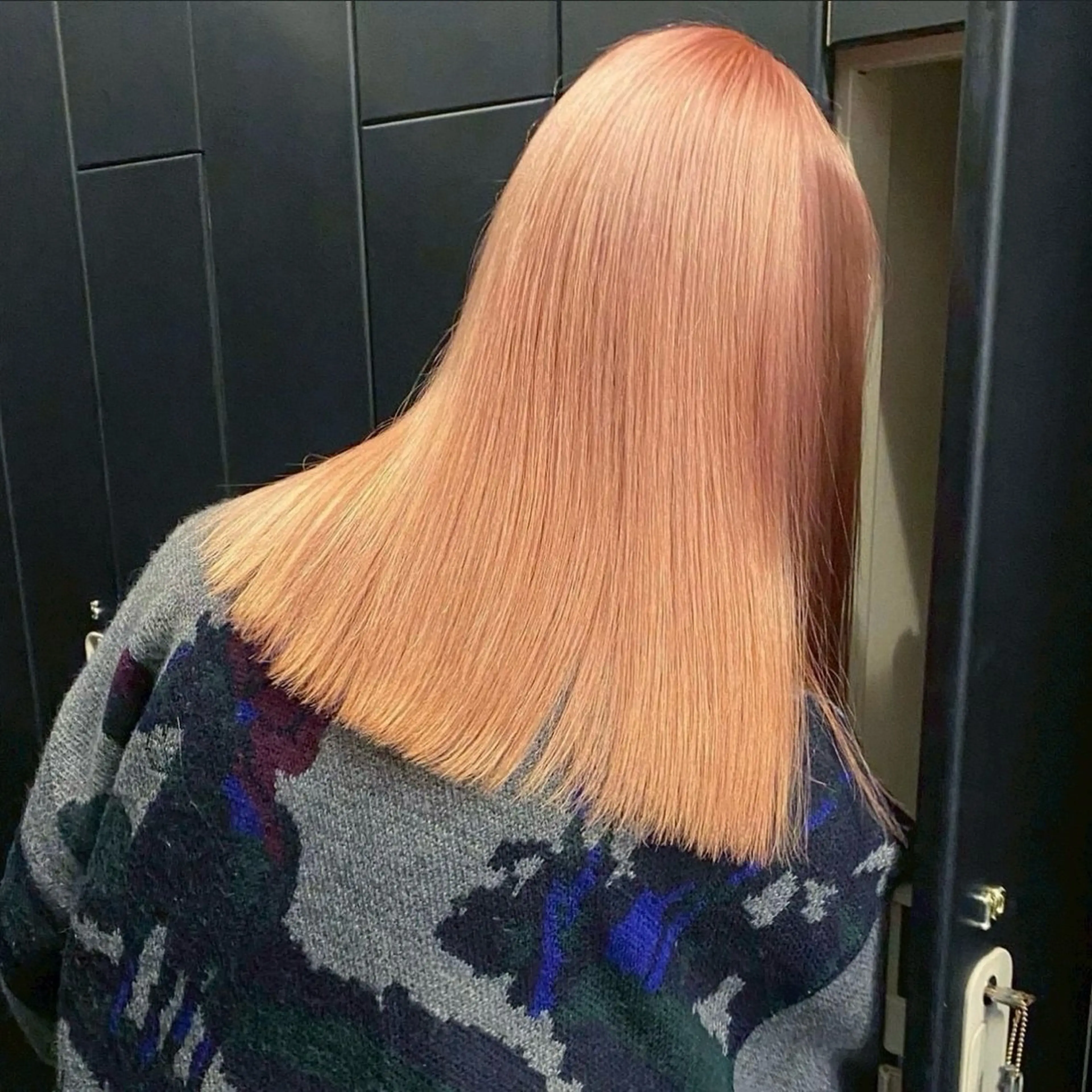 セミロング カラー ヘアカラー ブリーチ/ブロンド 🕊️/カズヤのヘアスタイル