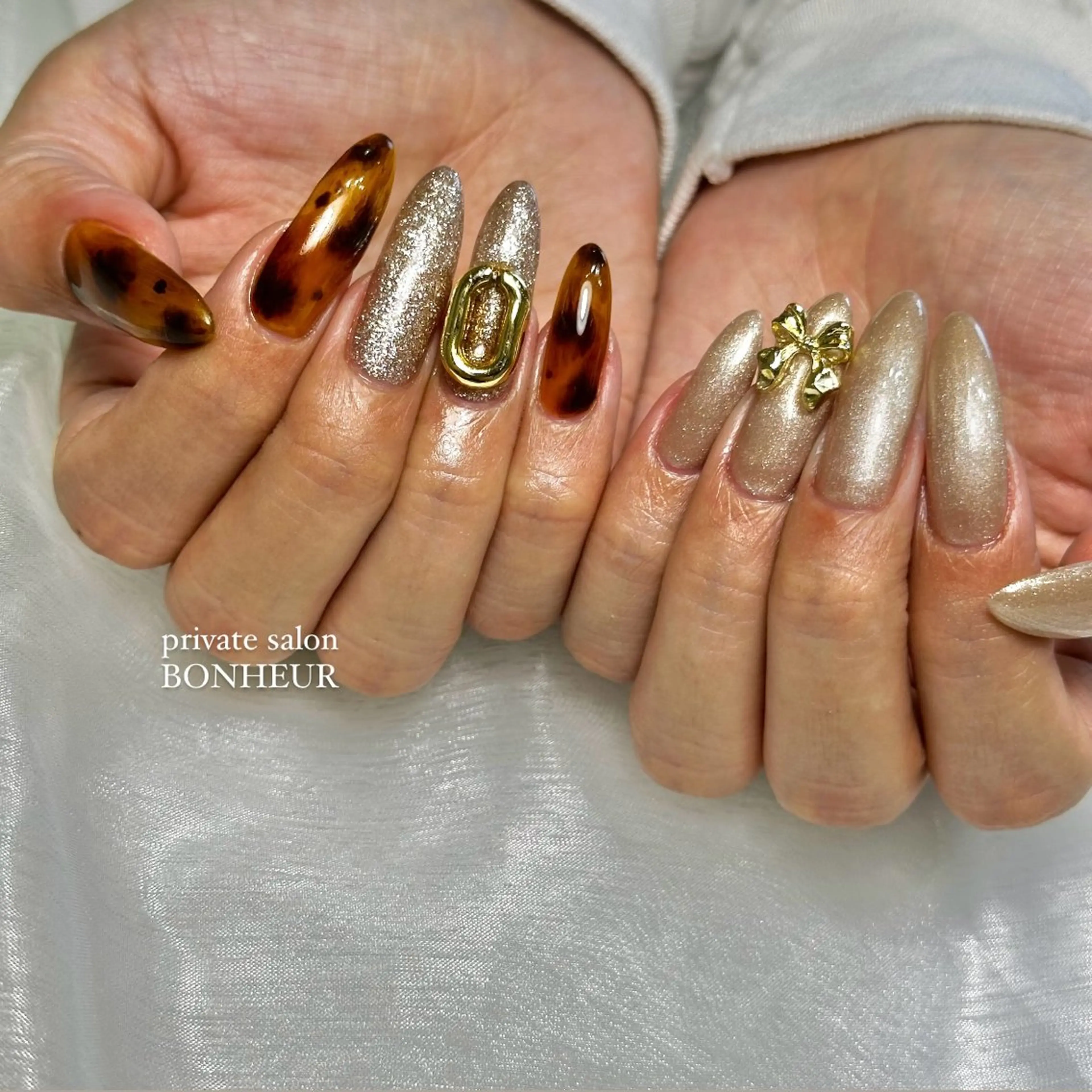 ネイル ハンドネイル BONHEUR Annaのネイルデザイン