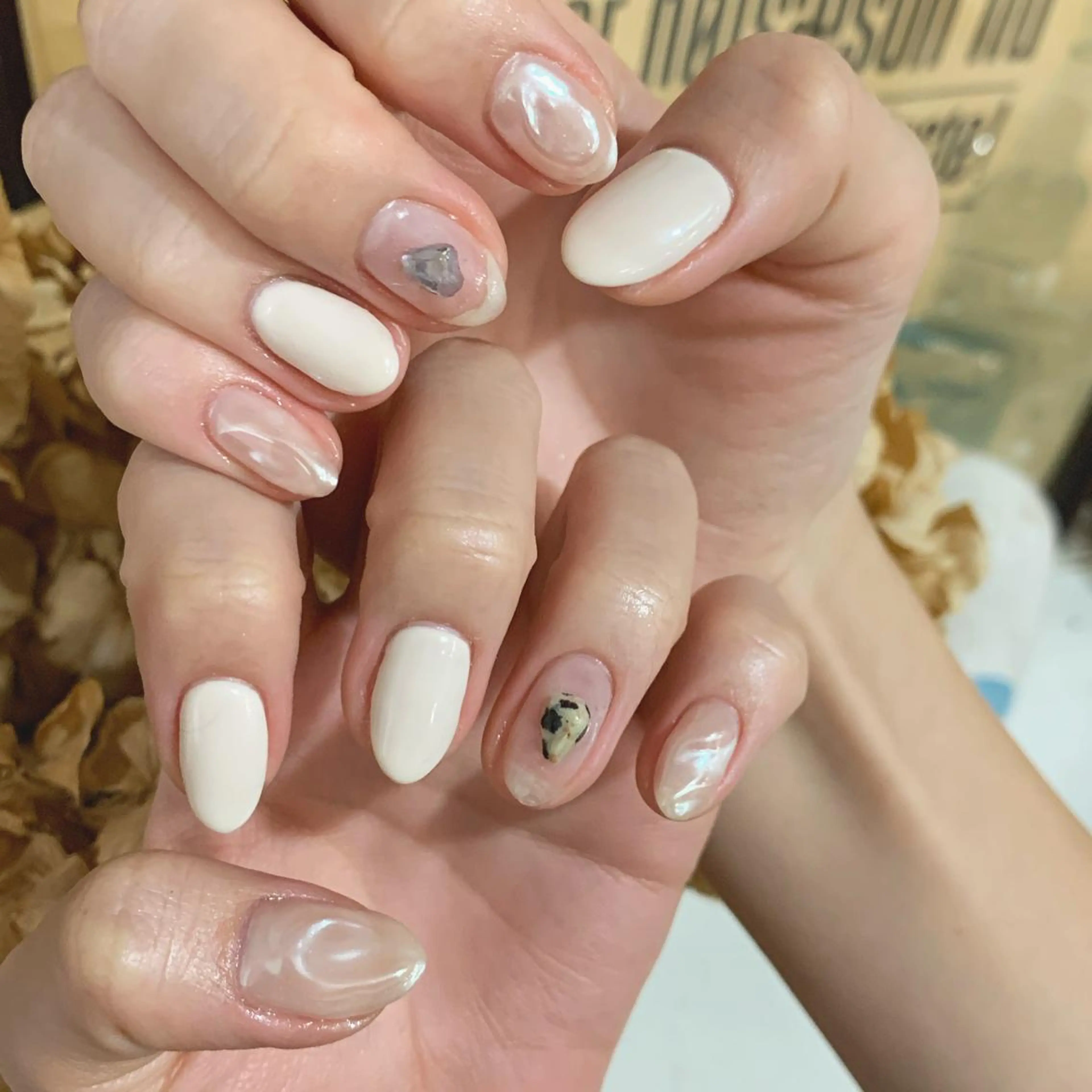 ネイル ハンドネイル 新宿ニュアンスネイル makotoのネイルデザイン