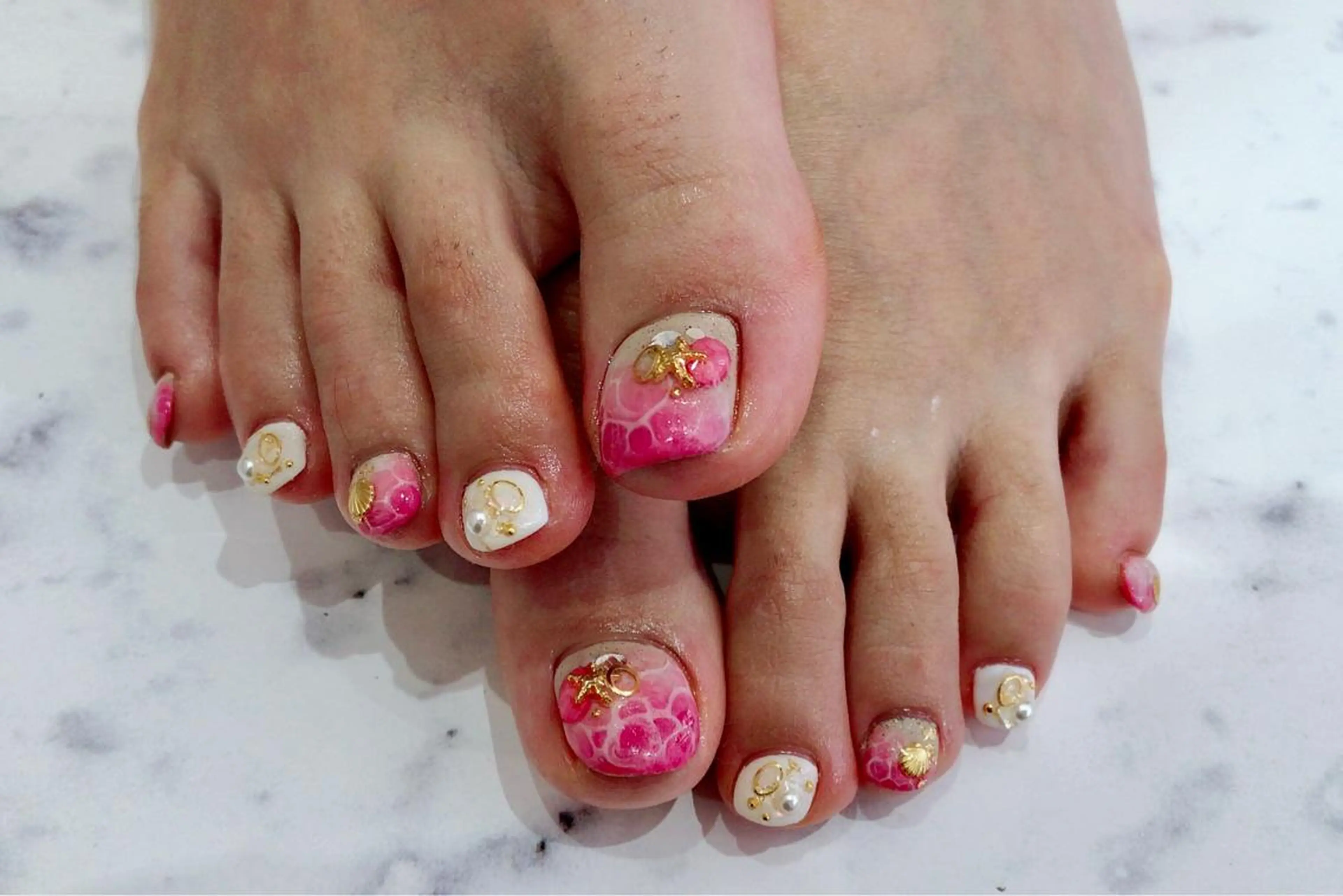 ネイル Lino+ ネイル&よもぎ蒸しのネイルデザイン