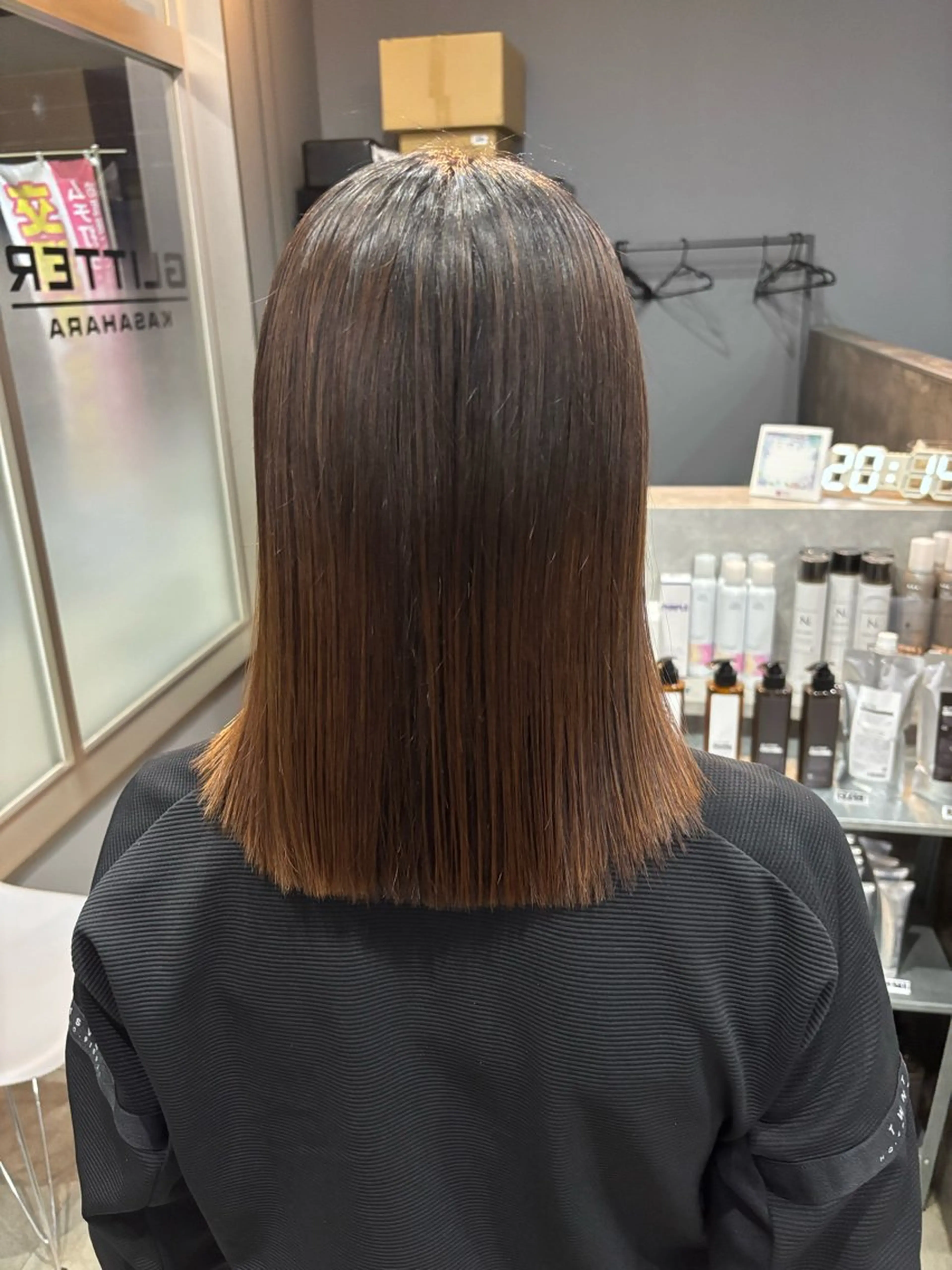 ミディアム カット ヘアカラー ✂︎GLITTER ✂︎Yuu✂︎のヘアスタイル