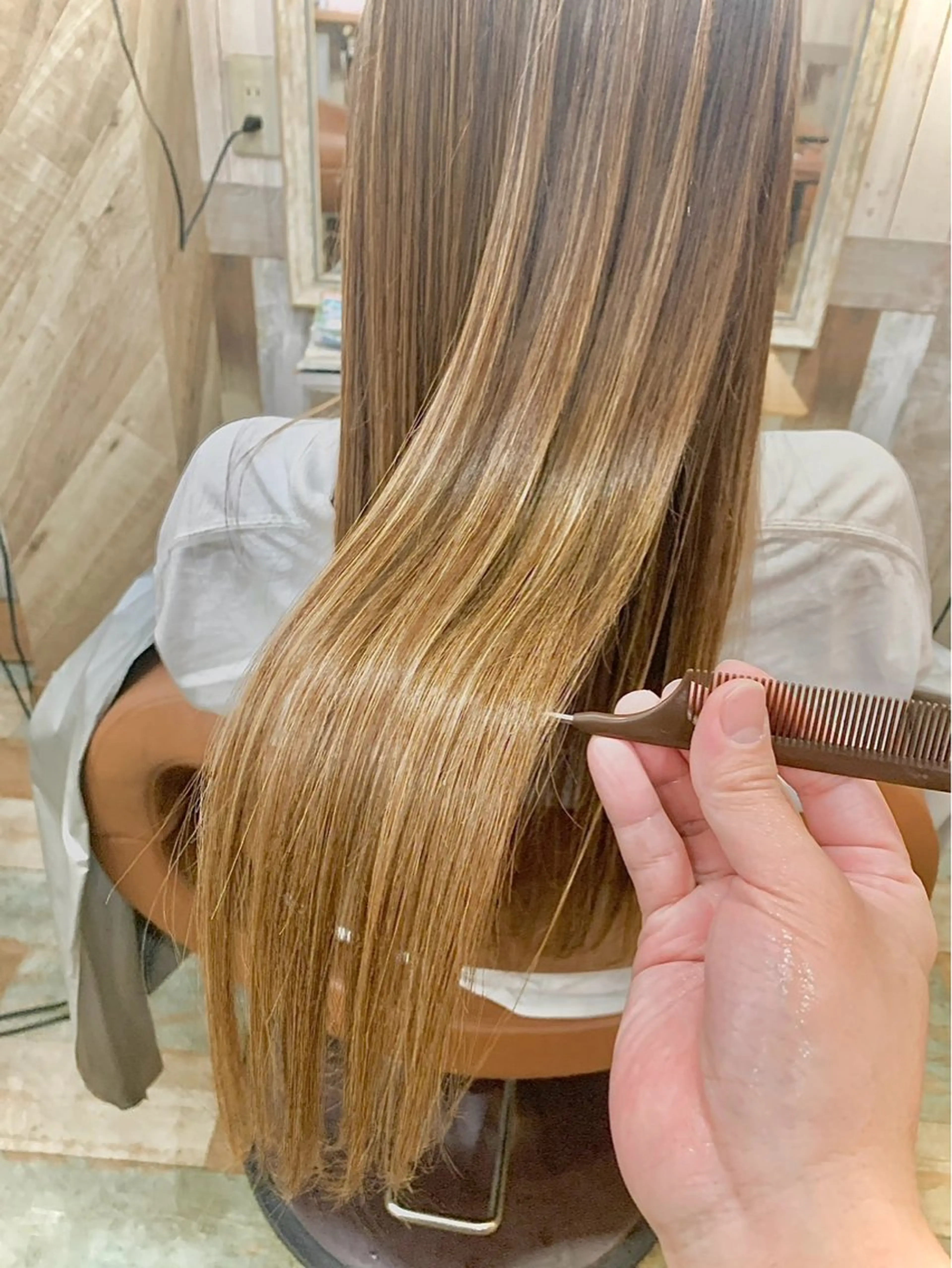 ロング カラー Hair's RooMのヘアスタイル