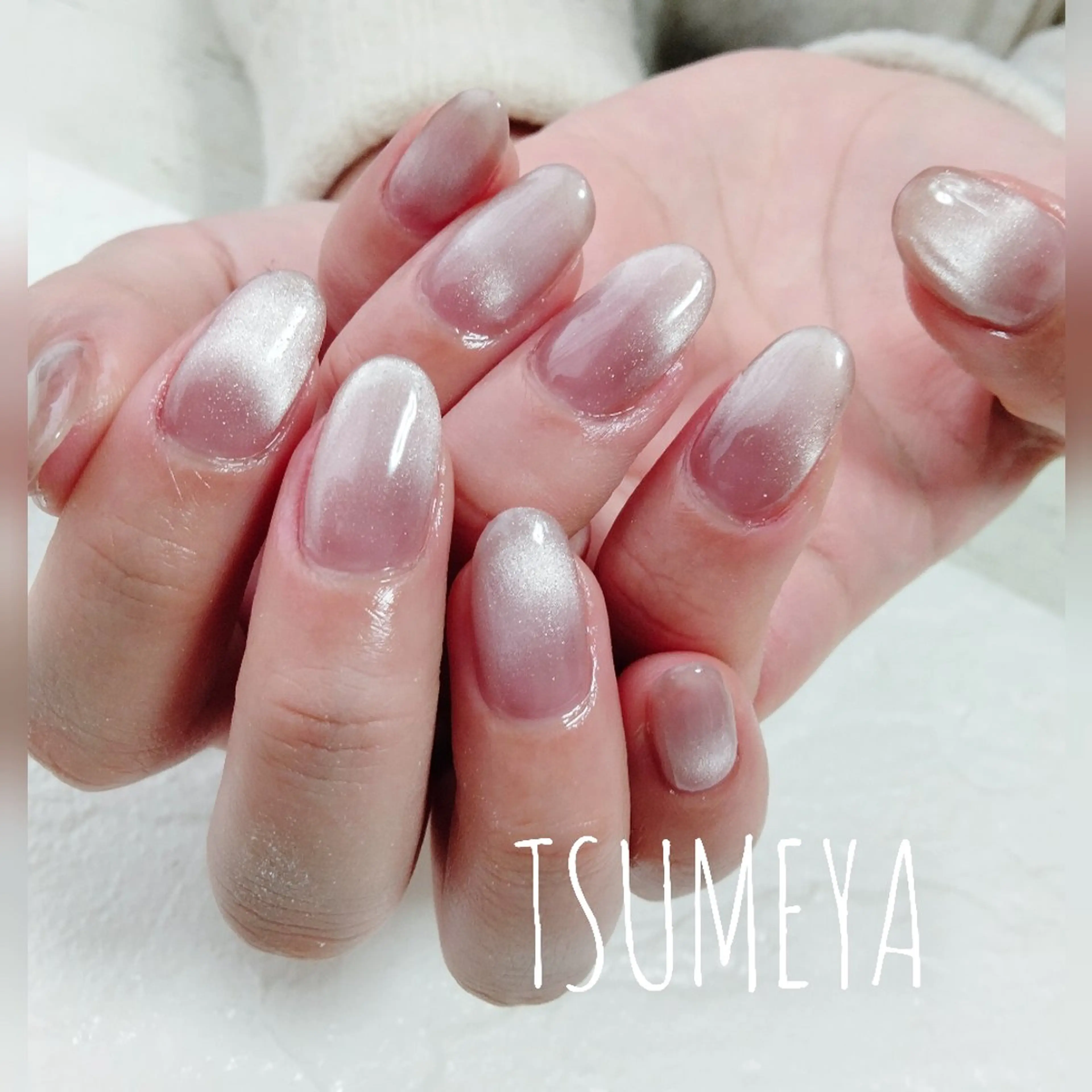 ネイル グラデーション マグネットネイル ピンク _TSUMEYA _のネイルデザイン