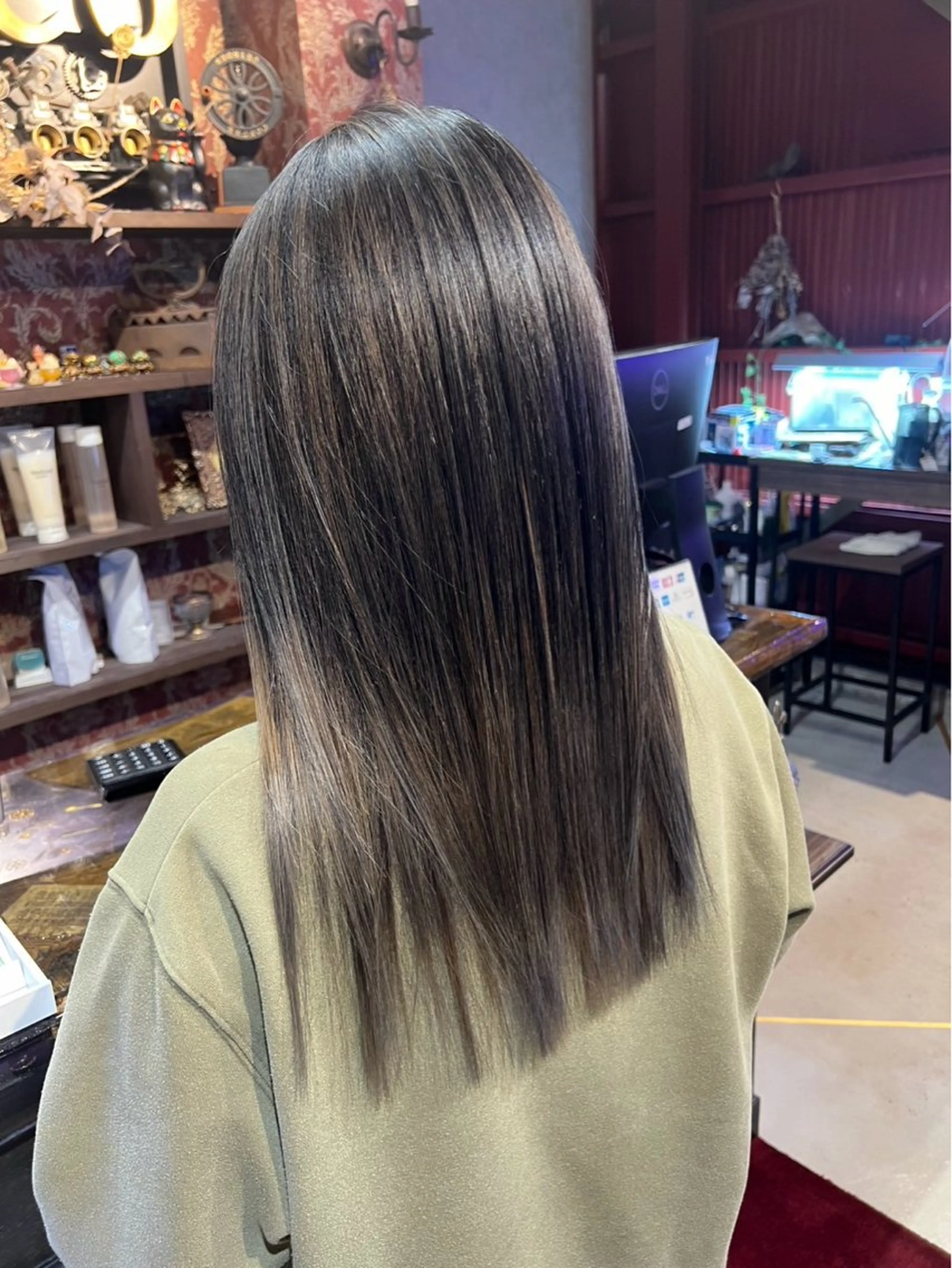 カラー 透明感カラー グレージュ ヘアカラー トリートメント atelier Barocco所属・Barocco 🎀ヒメ🎀(19)のヘアスタイル