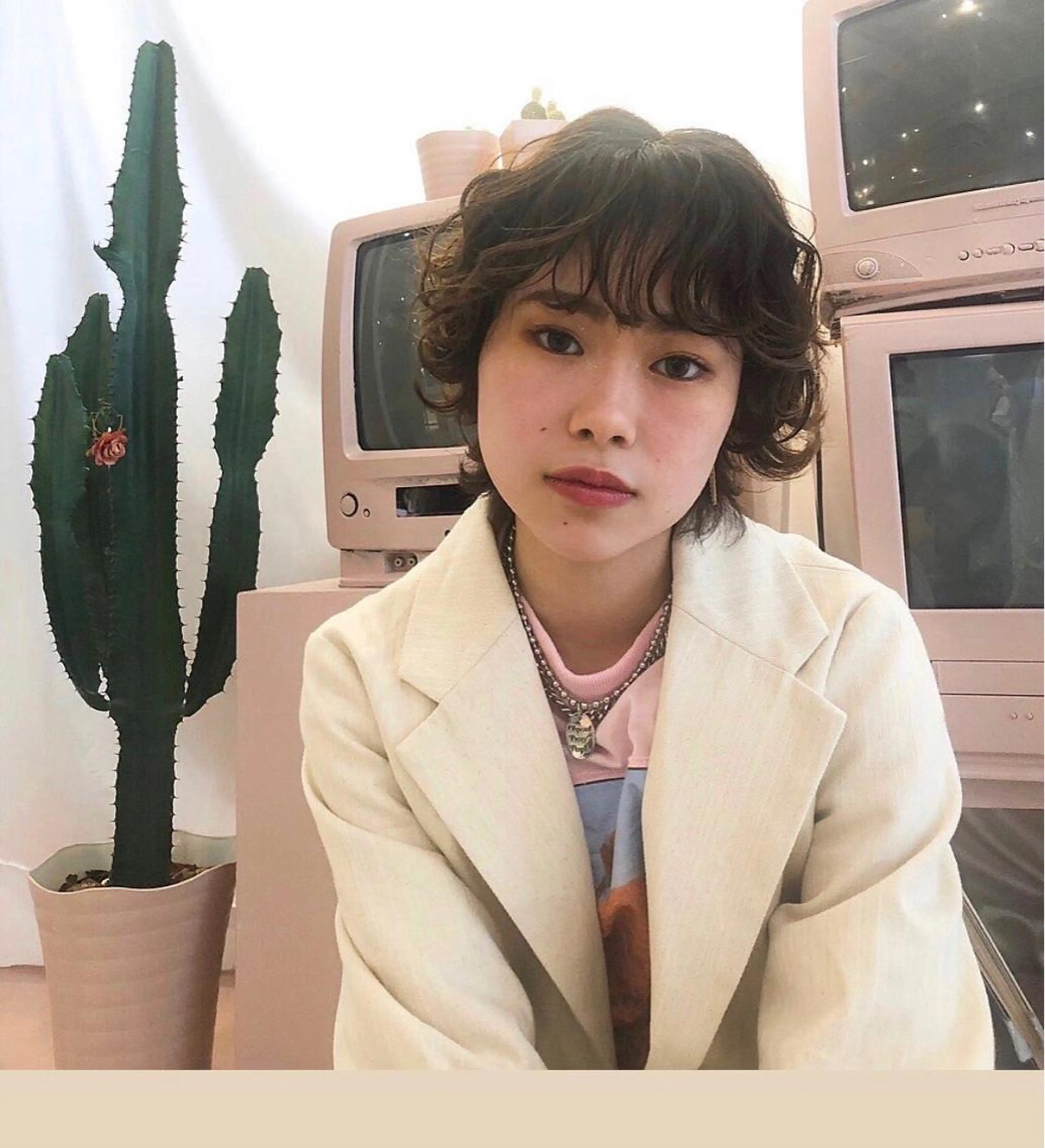 ショート カラー 透明感カラー ショートヘア ヘアカラー トリートメント 🩷ハイトーン透明感 レイヤー🩷ユリカのヘアスタイル