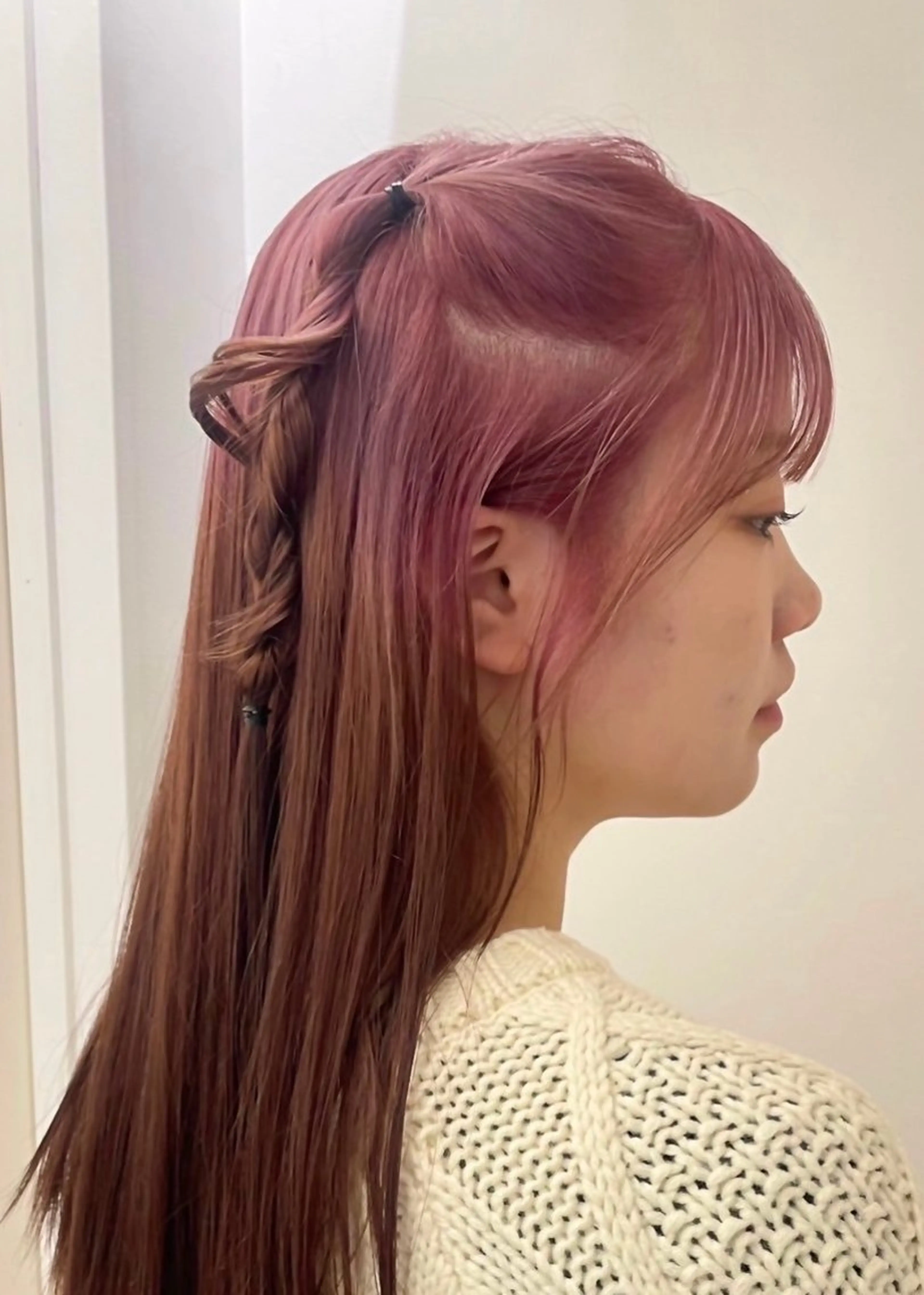 カラー ヘアカラー ハイトーン/レイヤー nail 百咲💌のヘアスタイル