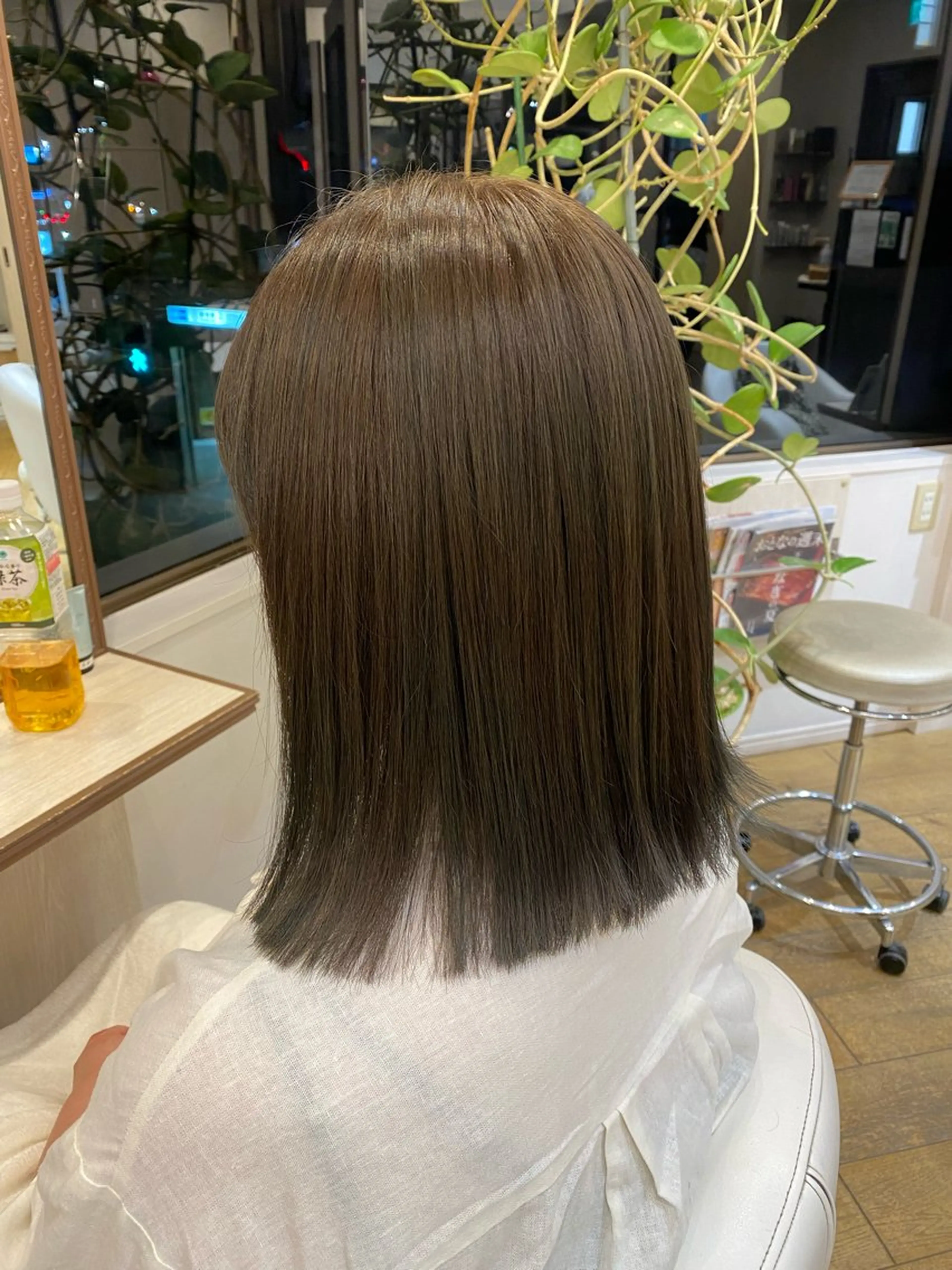 ミディアム カット ヘアカラー トリートメント ヘッドスパ 艶感🫧透明感カラー YUKARIのヘアスタイル