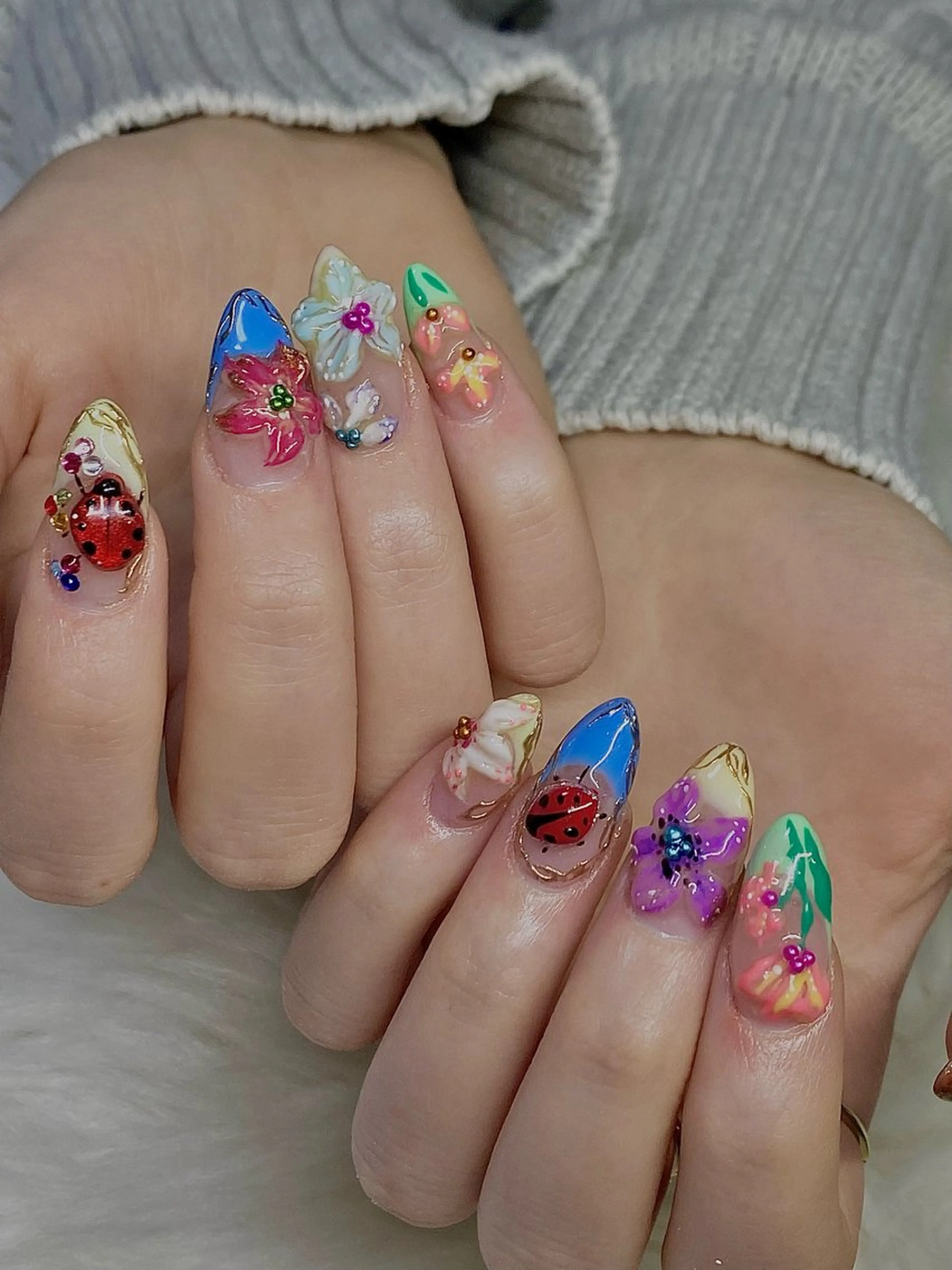 ネイル アートネイル フラワーネイル ✨AiNail💅 ✨高幡不動NEW ✨のネイルデザイン