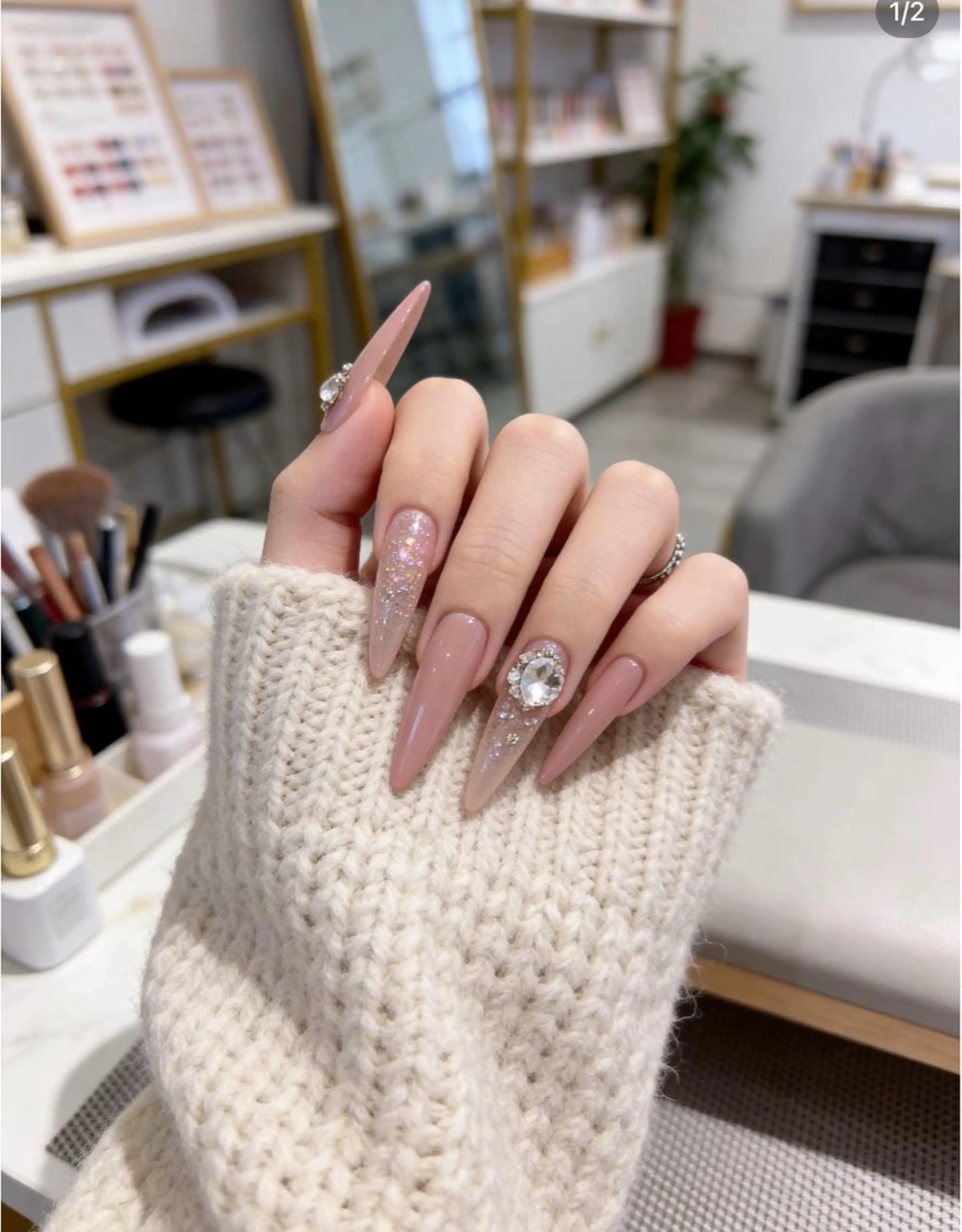 ネイル フレンチネイル キラキラネイル 韓国ネイル シンプルネイル ワンホンネイル ハンドネイル MEI Nailのネイルデザイン