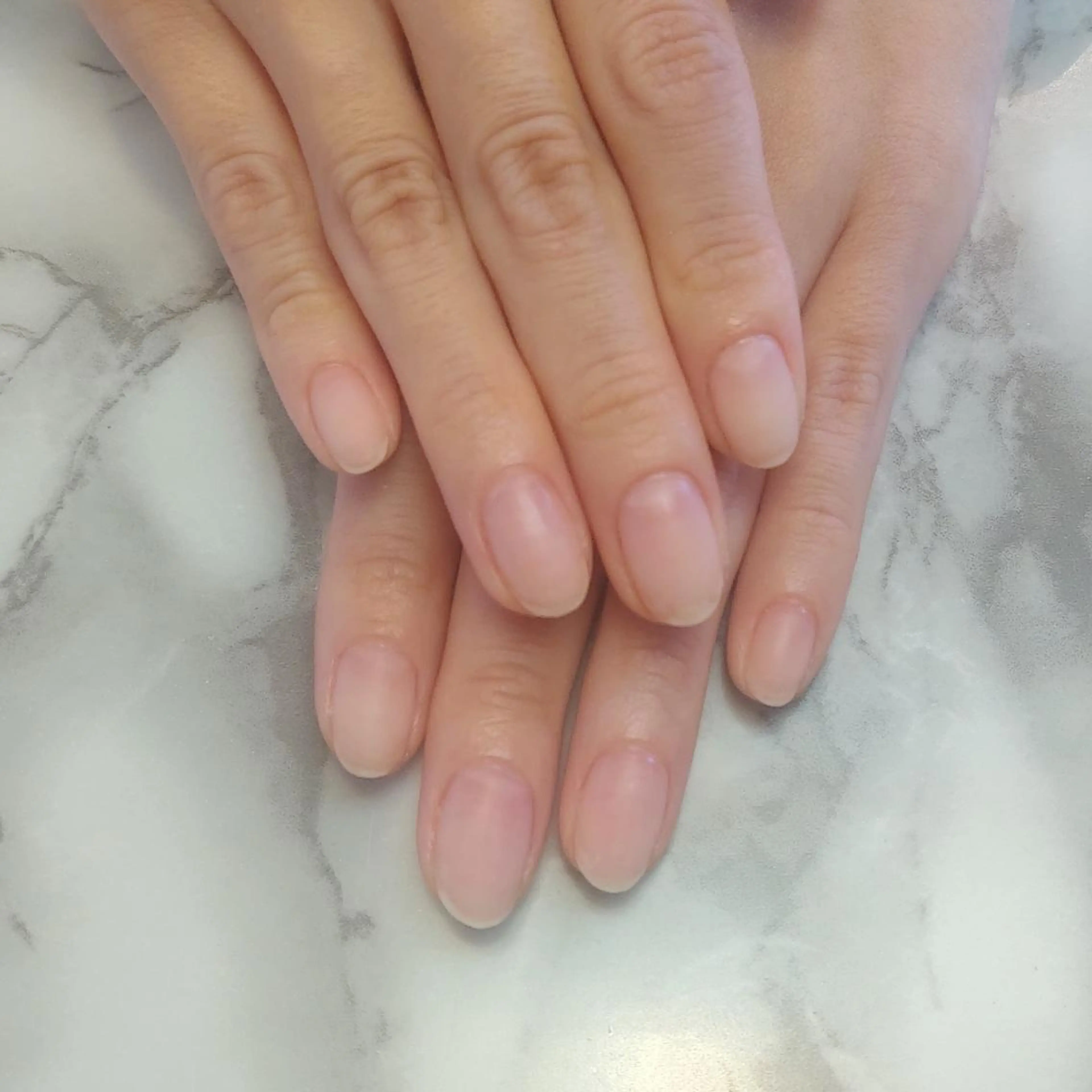 ネイル ジェヌインネイル 河内のネイルデザイン