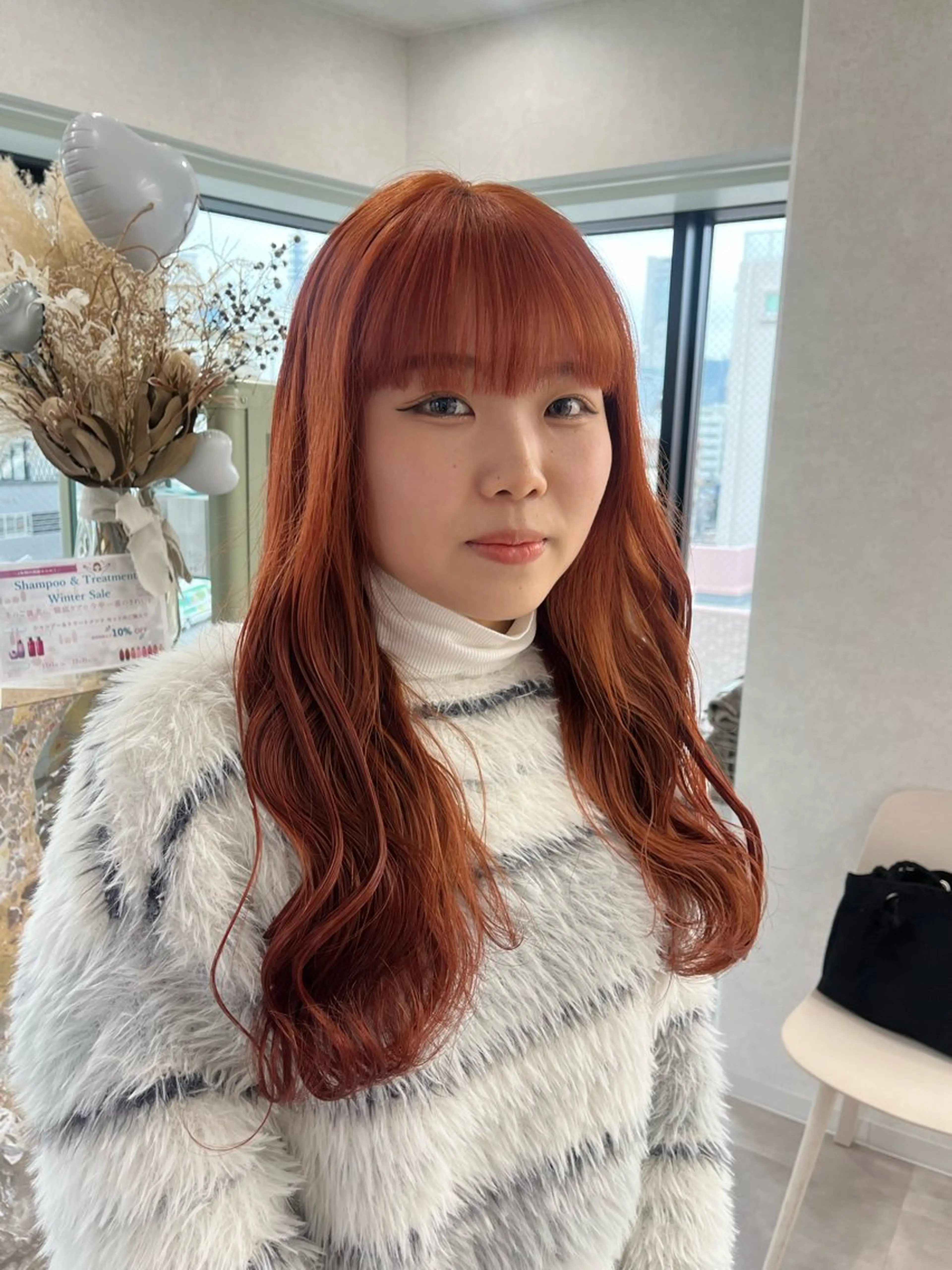 カラー 艶髪ハイトーン✨ 🩷AMI🩷のヘアスタイル