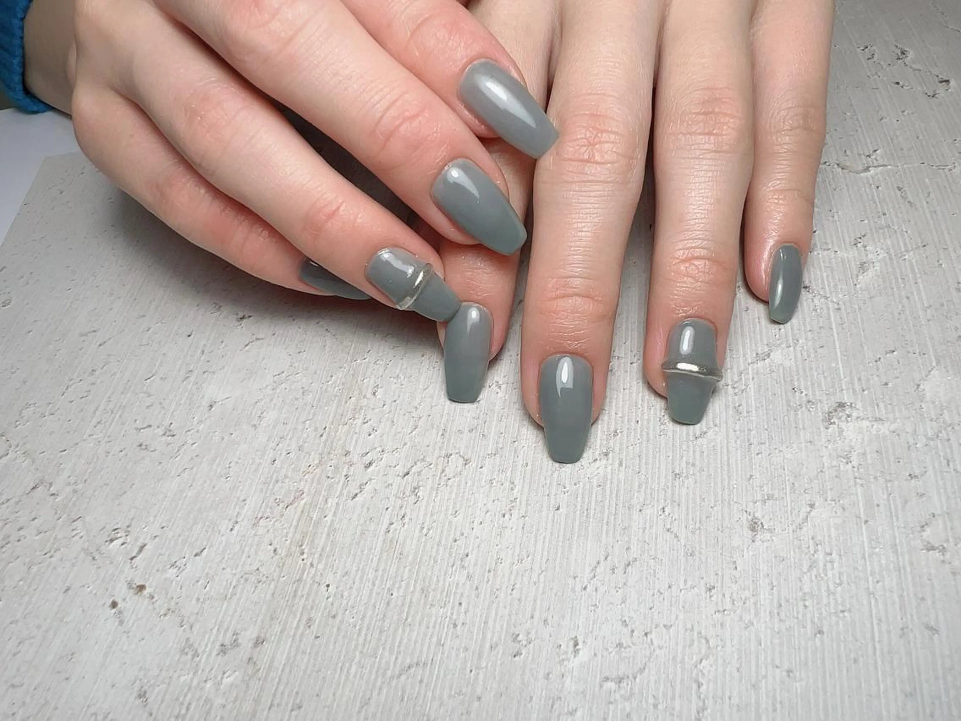 ネイル ハンドネイル 𝐑𝐞𝐯𝐢𝐨 ___堺市西区のマツエク・マツパデザイン