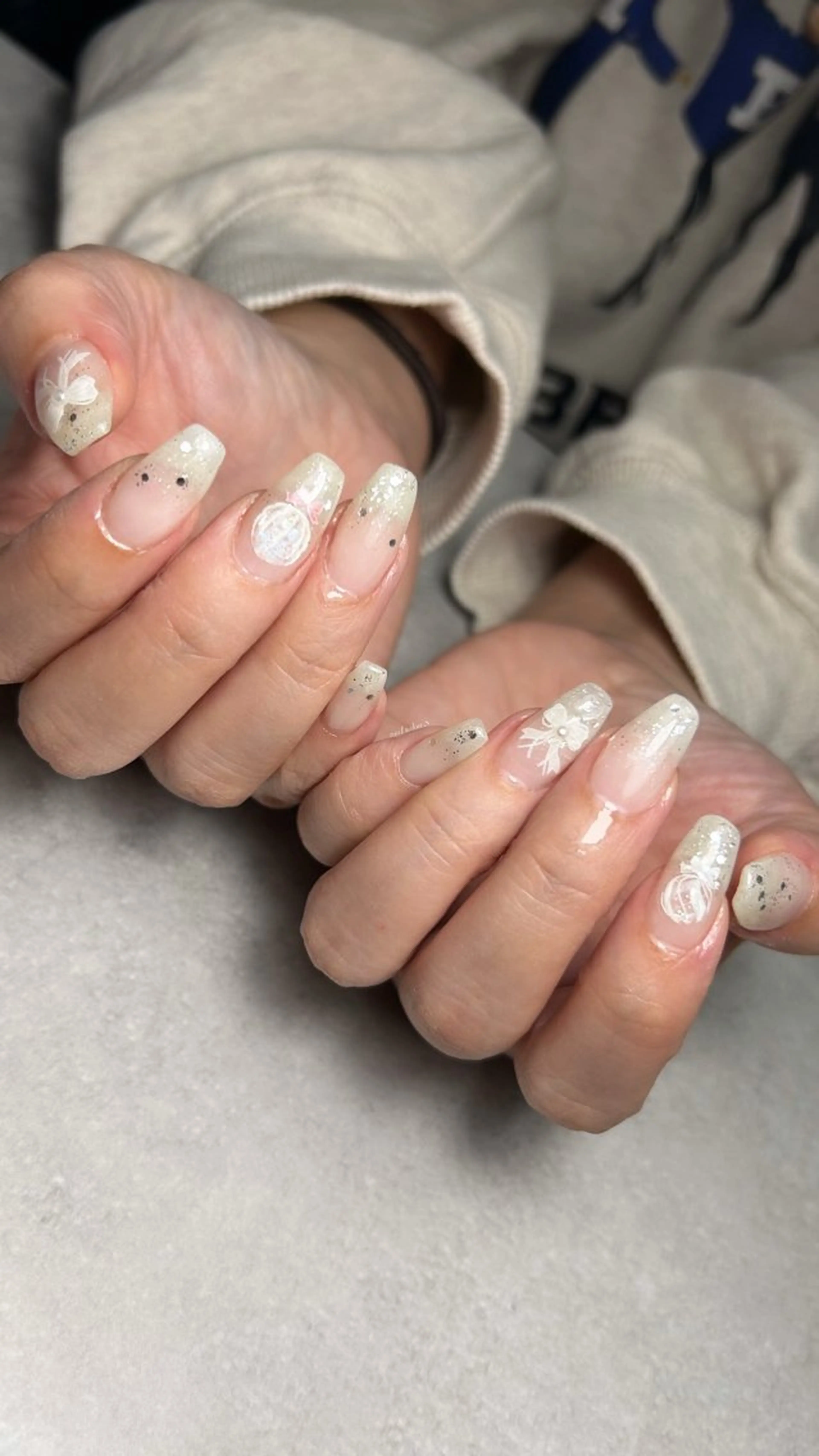 ネイル ハンドネイル 関山 志乃のネイルデザイン