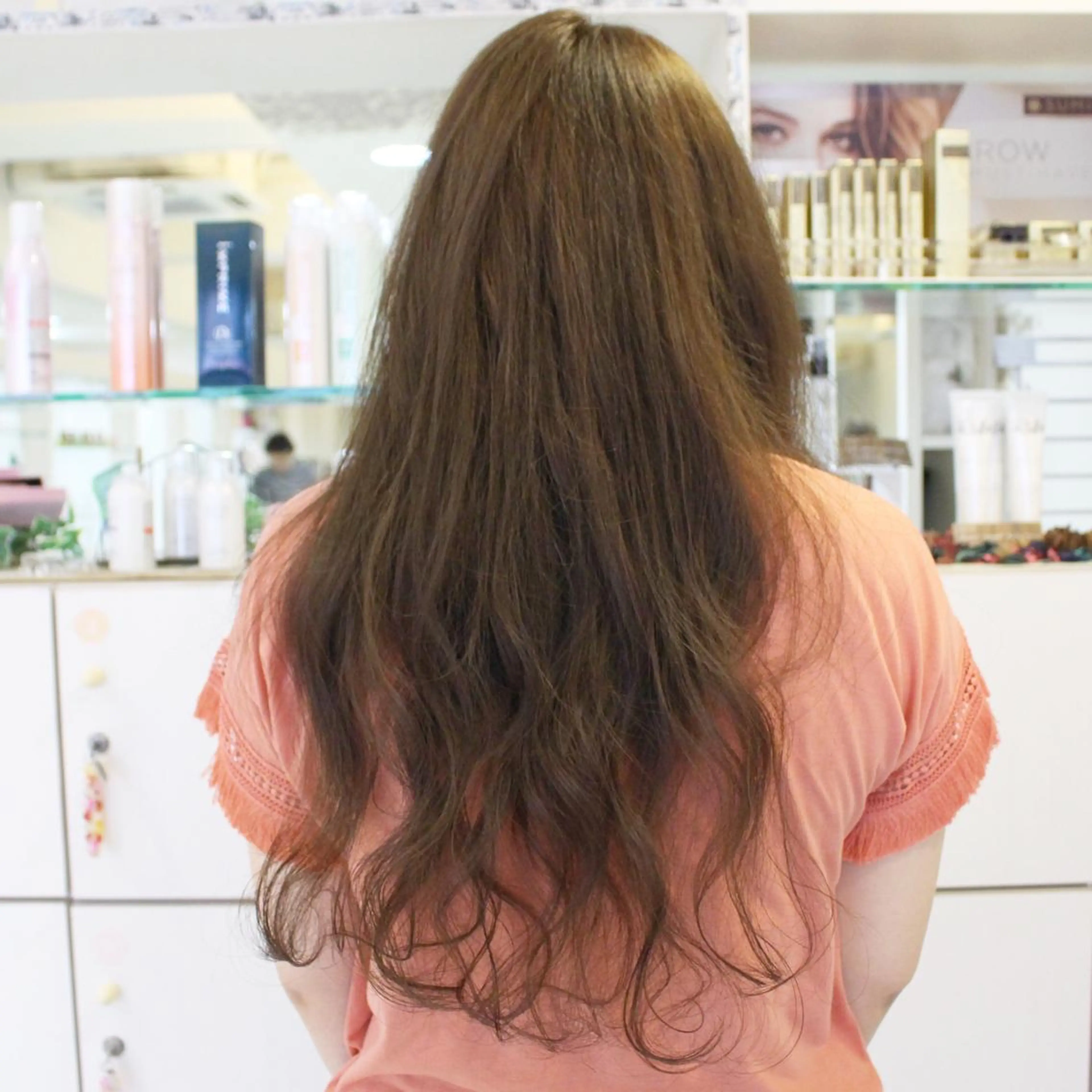 ロング カラー ベージュカラー ダブルカラー 松本 美香のヘアスタイル