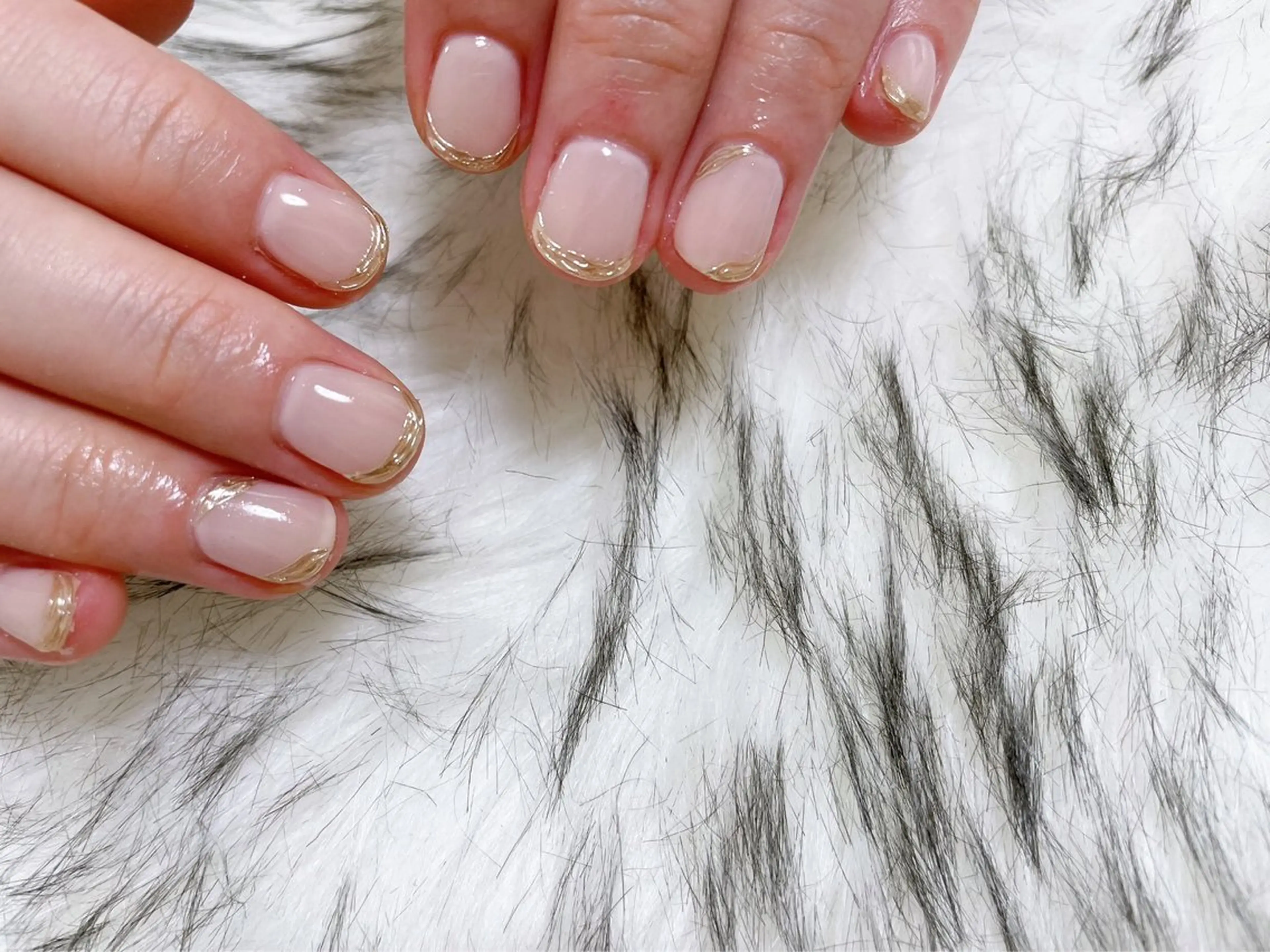 ネイル オーロラネイル フットネイル フレンチネイル ジェルネイル 韓国ネイル ハンドネイル kiki nail &brow二子玉川の眉毛・アイブロウイメージ