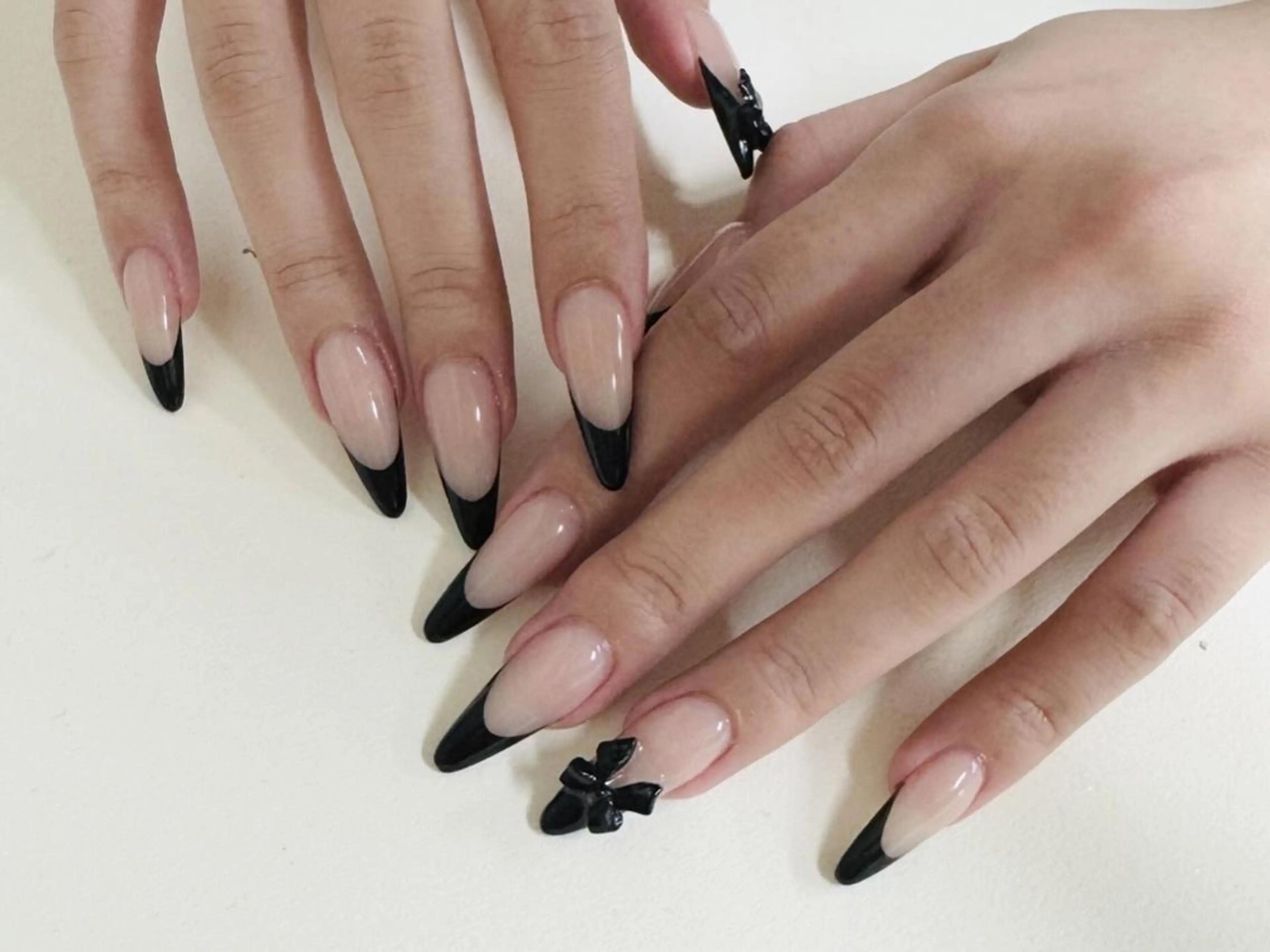 ネイル 長さ出し フレンチネイル 韓国ネイル ニュアンスネイル スカルプネイル nailstudio eviz新宿店のネイルデザイン